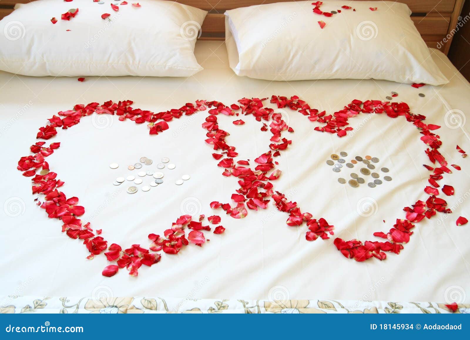Red Rose Hearts on White Bed. Stock Photo Image of romantic, vergine