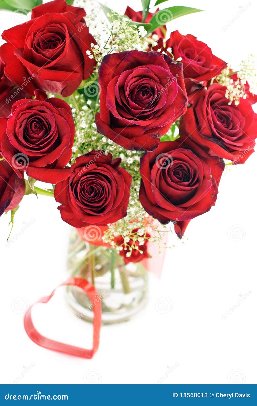Red Roses in Vase with Heart Stock Image - Image of copy, heart: 18568013