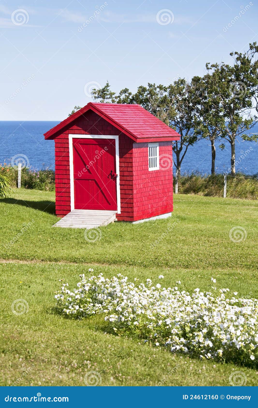 Red Shed Stock Photo Image 24612160