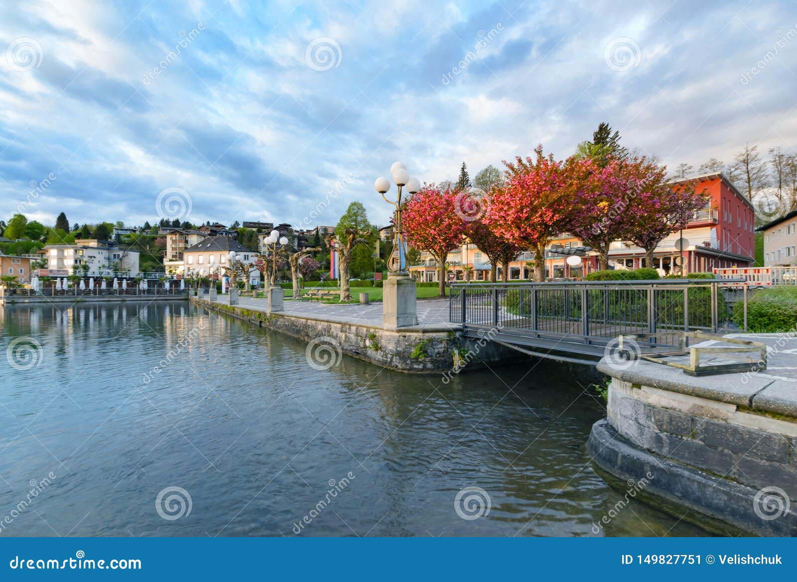 the red trees in embankment in velden am worthersee