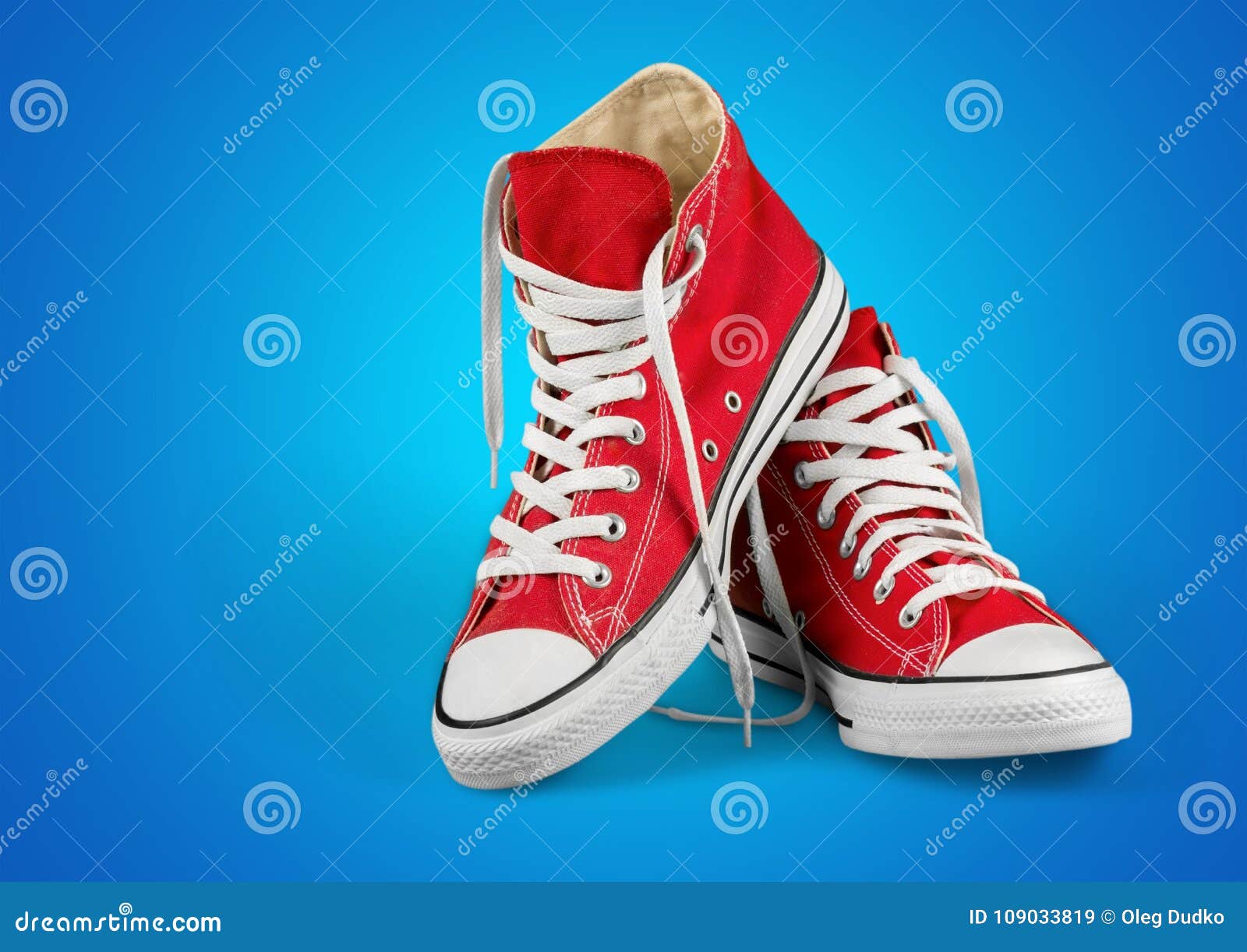 trendy red shoes