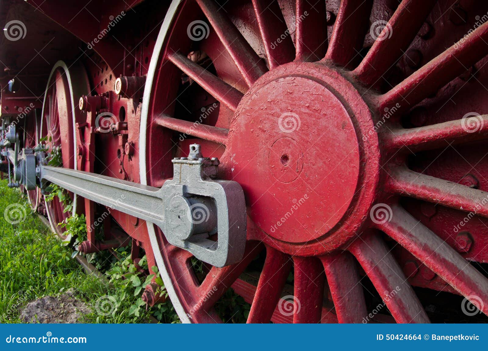 Red Wheels of Big Old Steam Locomotive from Orient Express Stock Photo -  Image of power, railroad: 50424664