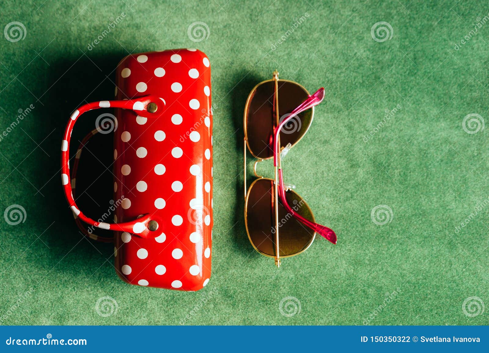 Glasses Case in Pink, Eyewear