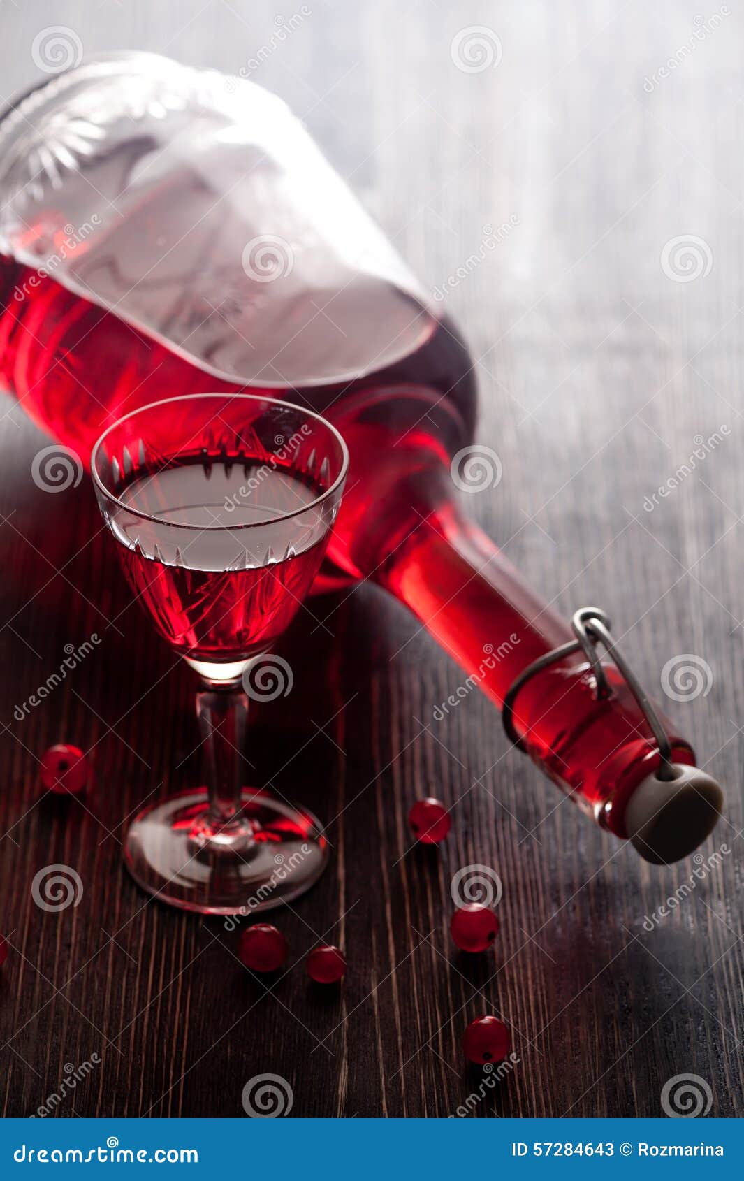 Red wine with berries stock image. Image of refreshment 57284643