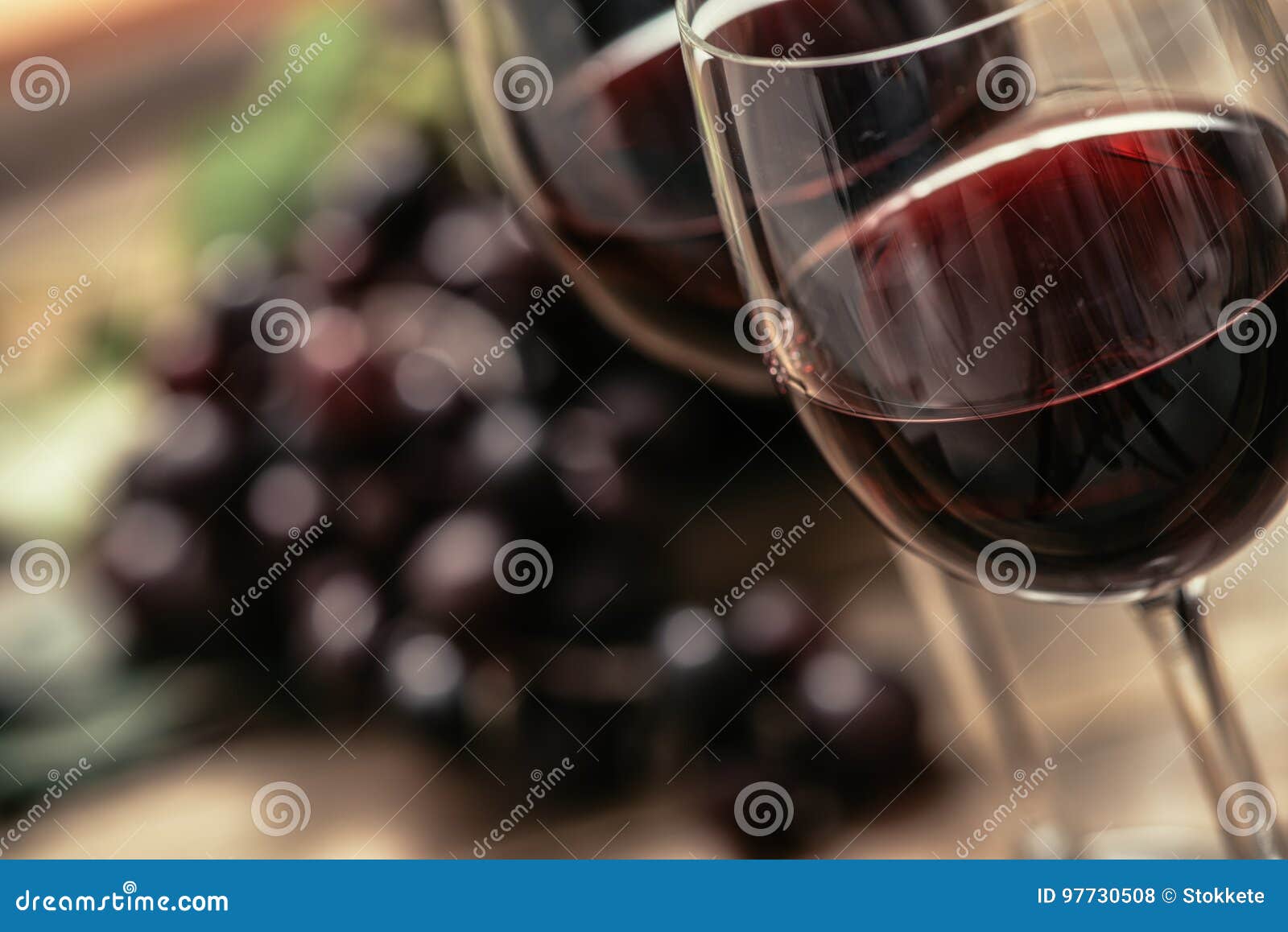 red wine tasting