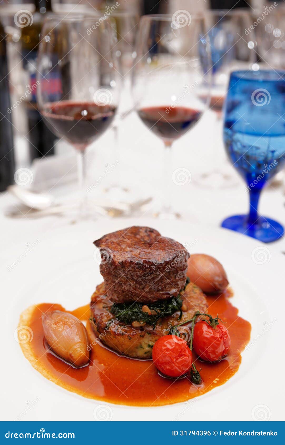 Red Wines and Tenderloin Steak Stock Photo Image of beef, lunch 31794396