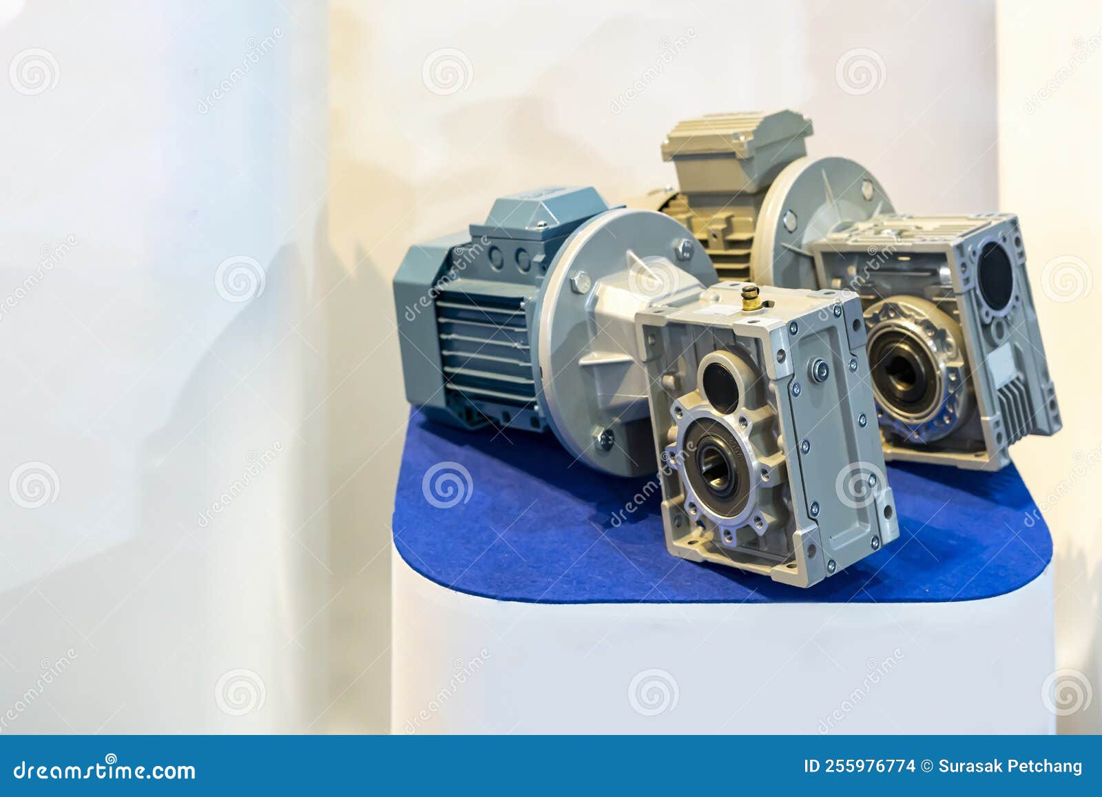 Reducer Gearbox Assemble with Electric Motor for Manufacturing Machine