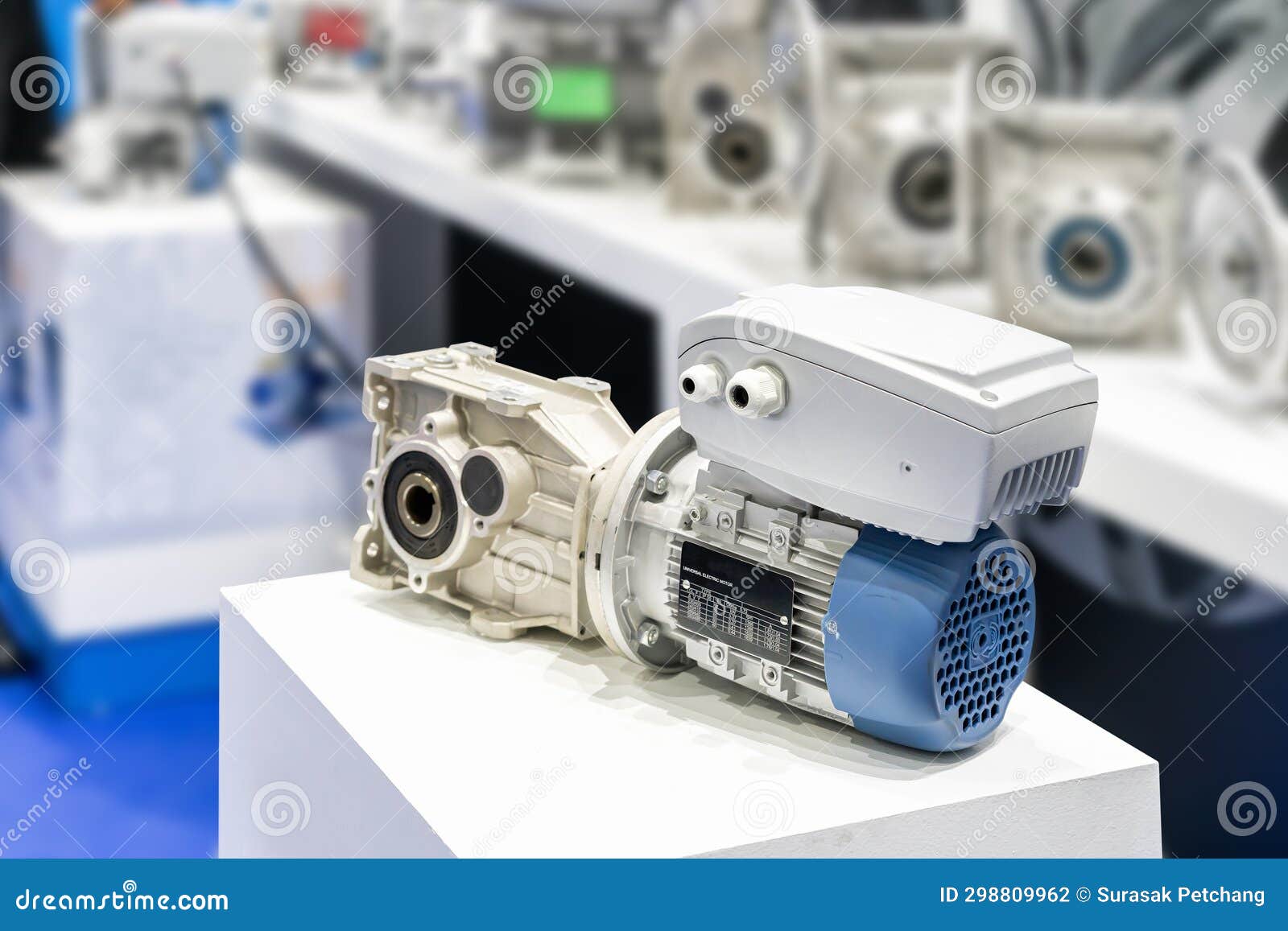 Reducer Gearbox Assembly with Electric Motor for Manufacturing Machine