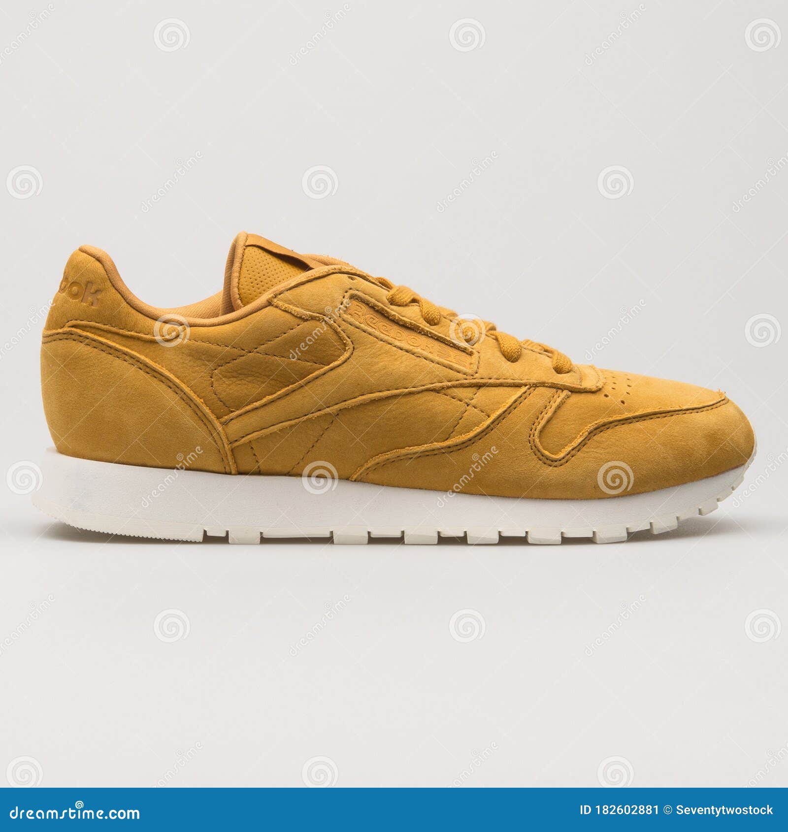 reebok classic leather khaki