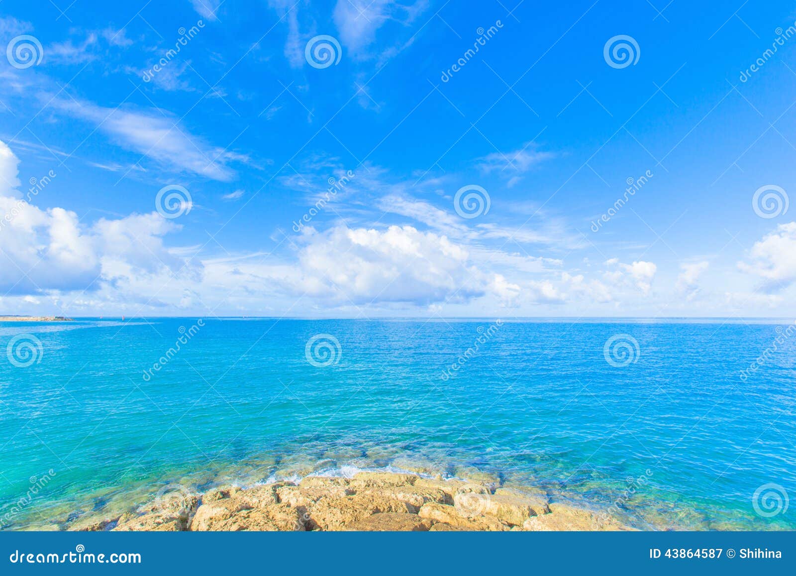 Reef and Sea of Emerald Green Stock Image Image of light, peaceful
