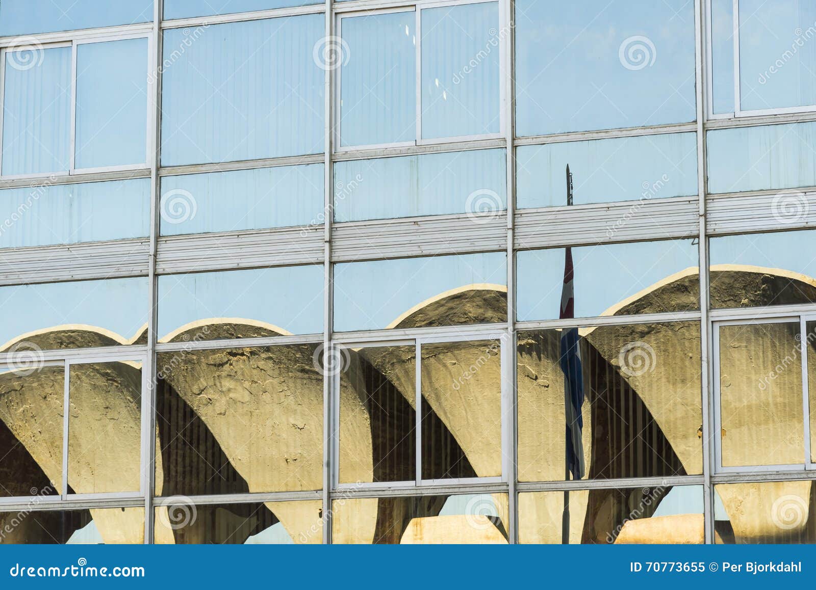 reflections of stadium parque deportivo havana