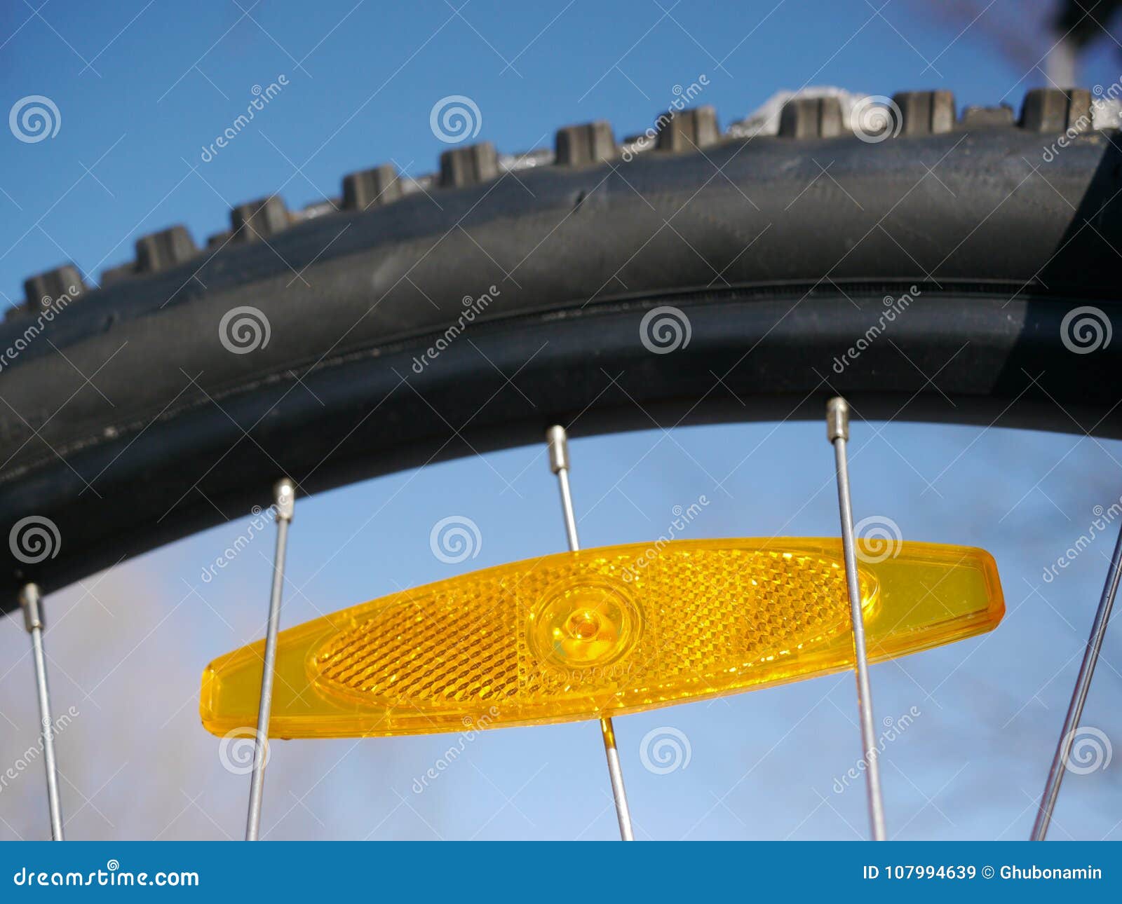 Reflector bicycle tire stock image. Image of brake, macro 107994639