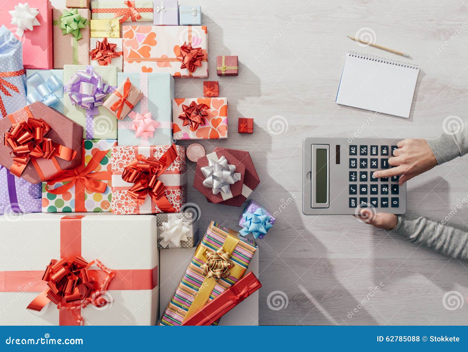 Regali Di Natale Costosi.Regali Costosi Di Natale Fotografia Stock Immagine Di Molti 62785088