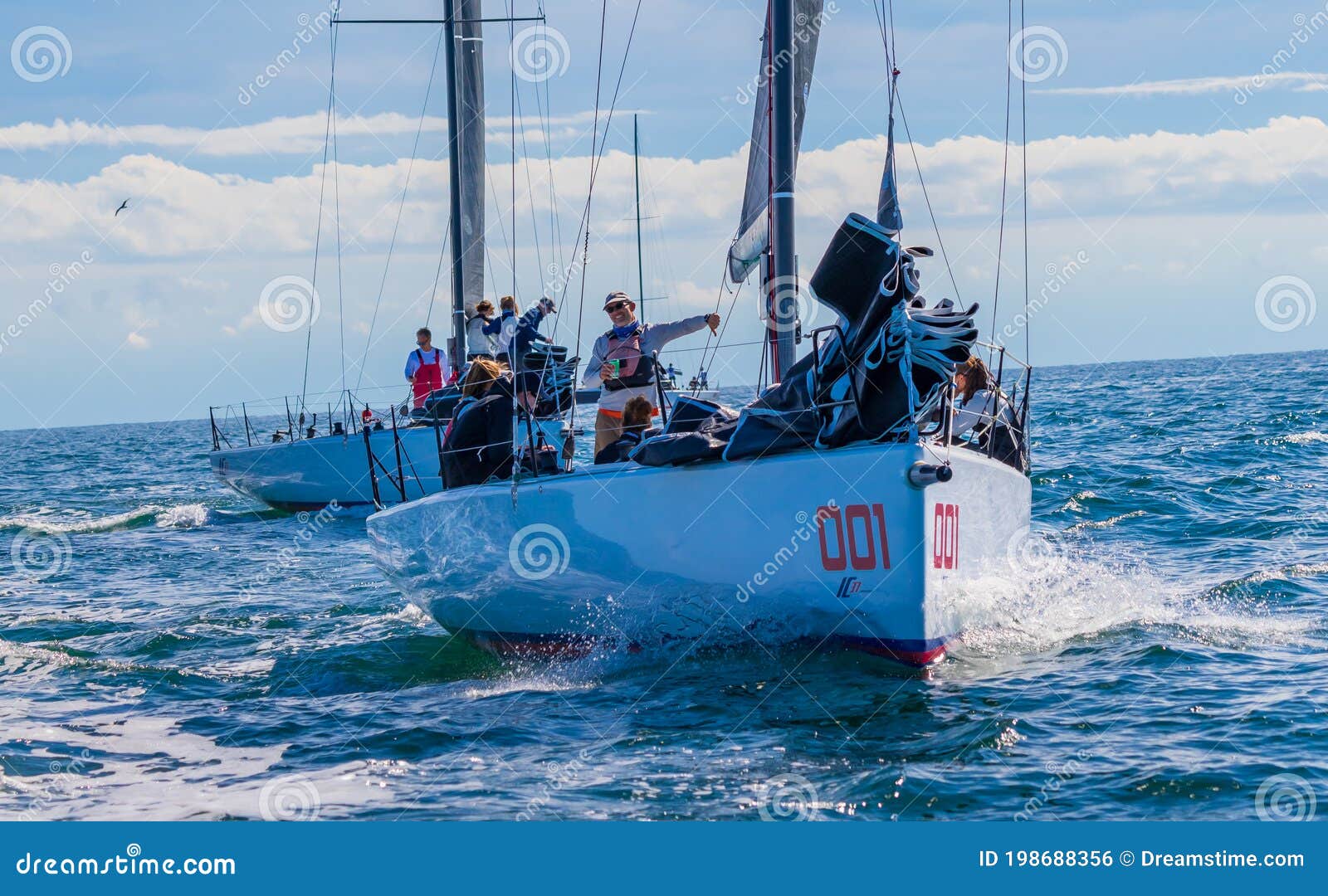 yacht racing newport ri