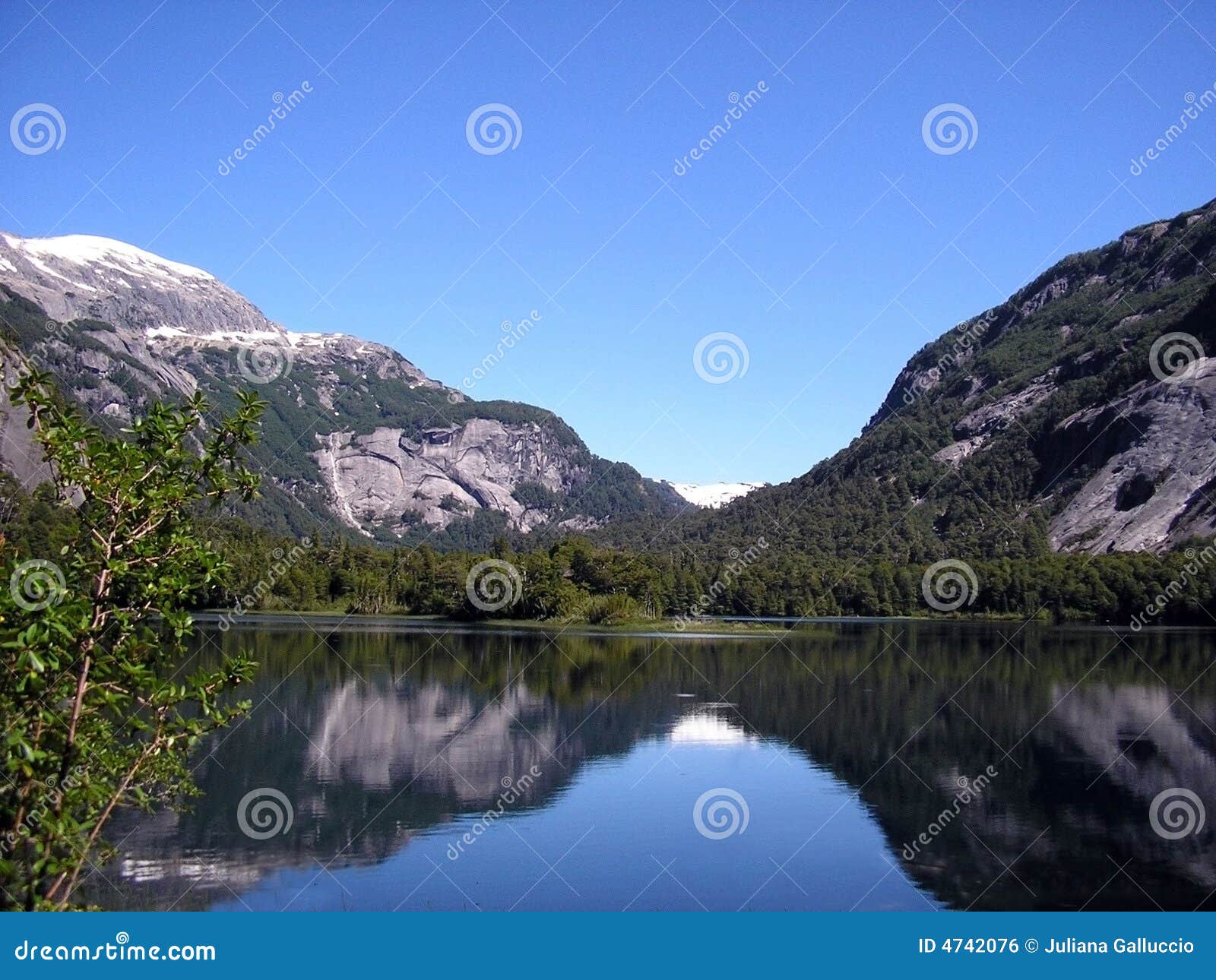 Regione andina fotografia stock. Immagine di turismo, paradise - 4742076
