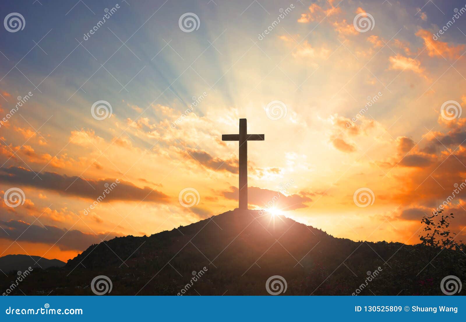 Christmas Concept: Crucifixion of Jesus Christ Cross at Sunset ...