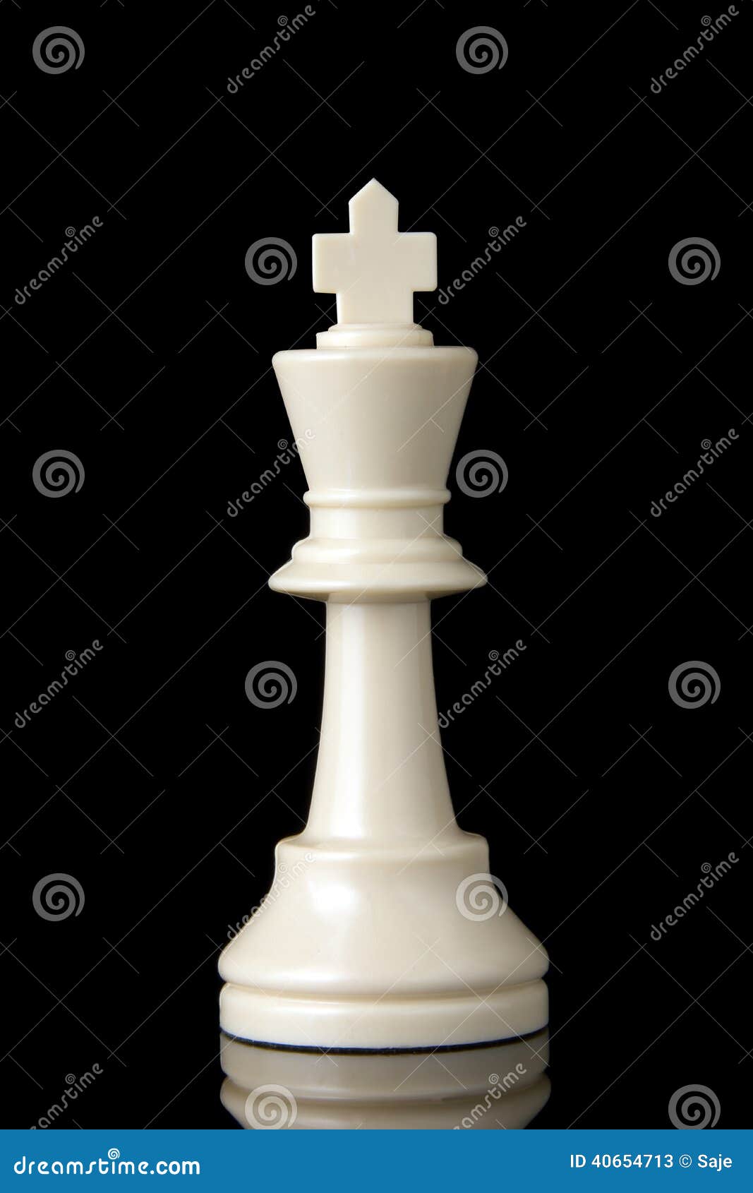 Rei Do Branco Da Parte De Xadrez Imagem de Stock - Imagem de jogo, estar:  40654713