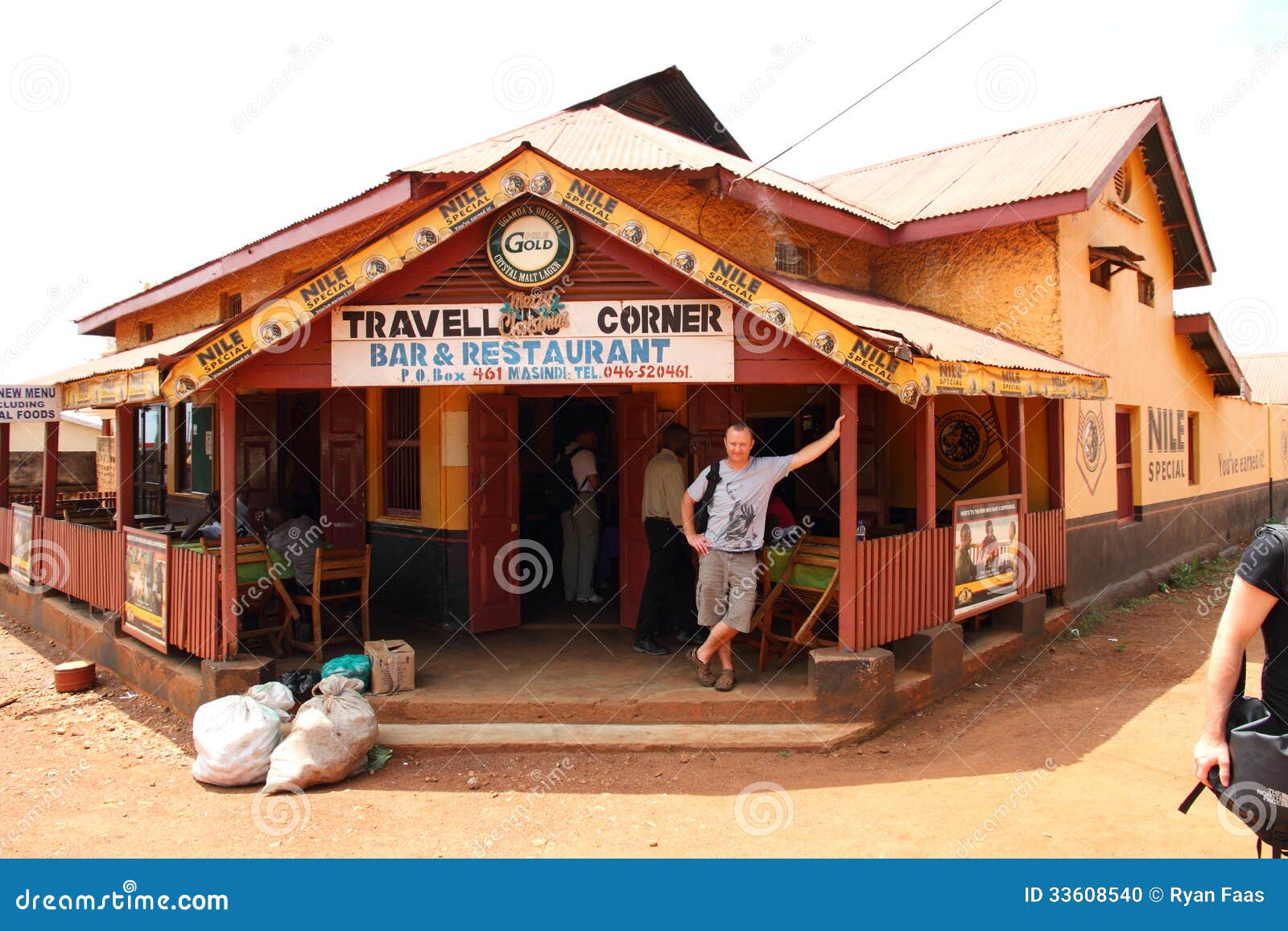 ReisendEckenBar U. Restaurant Masindi, Uganda Redaktionelles Bild