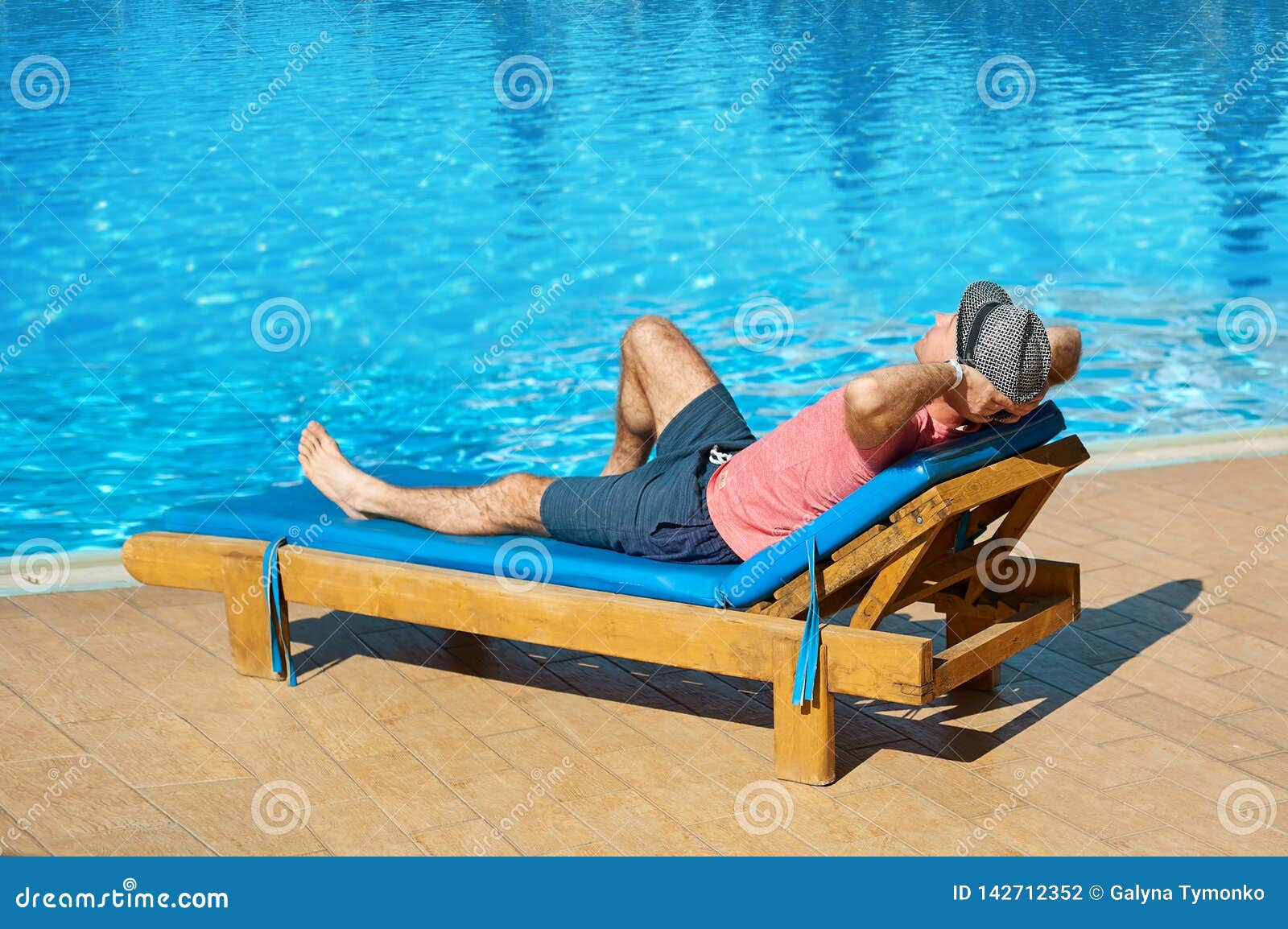 cheap sun loungers near me