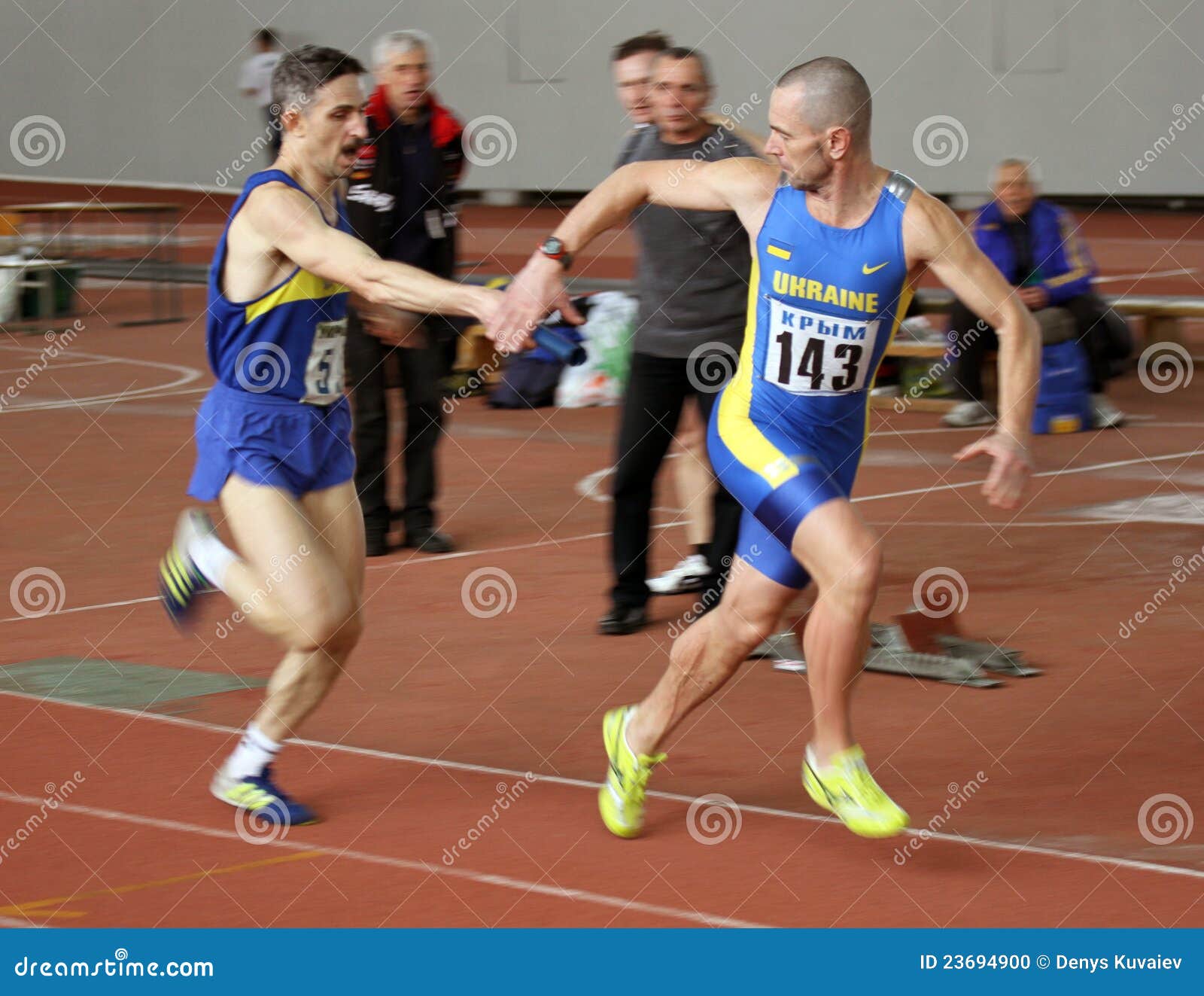 On relay race editorial image. Image of champion, challenge 23694900