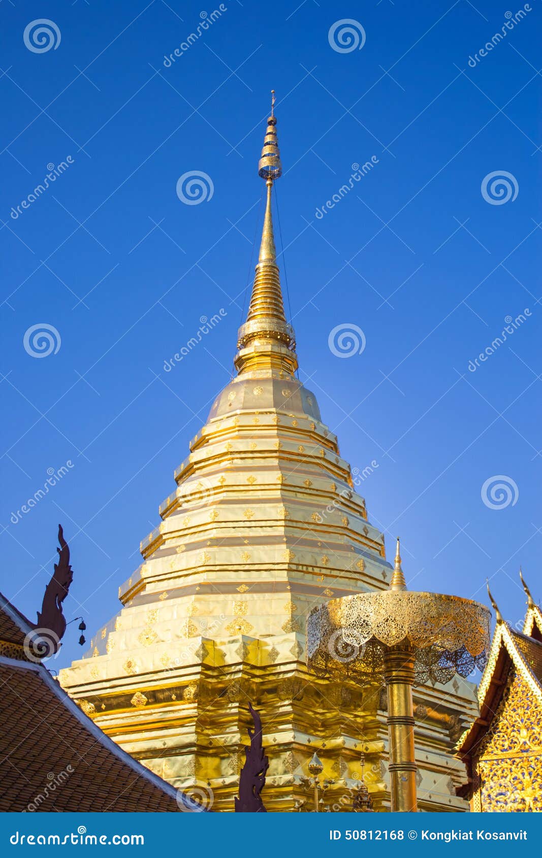 Relics. Esta foto é tomada na montanha de Doi Suthep Esta é chamada Phra das relíquias essa montanha de Doi Suthep em Chiang Mai Tailândia