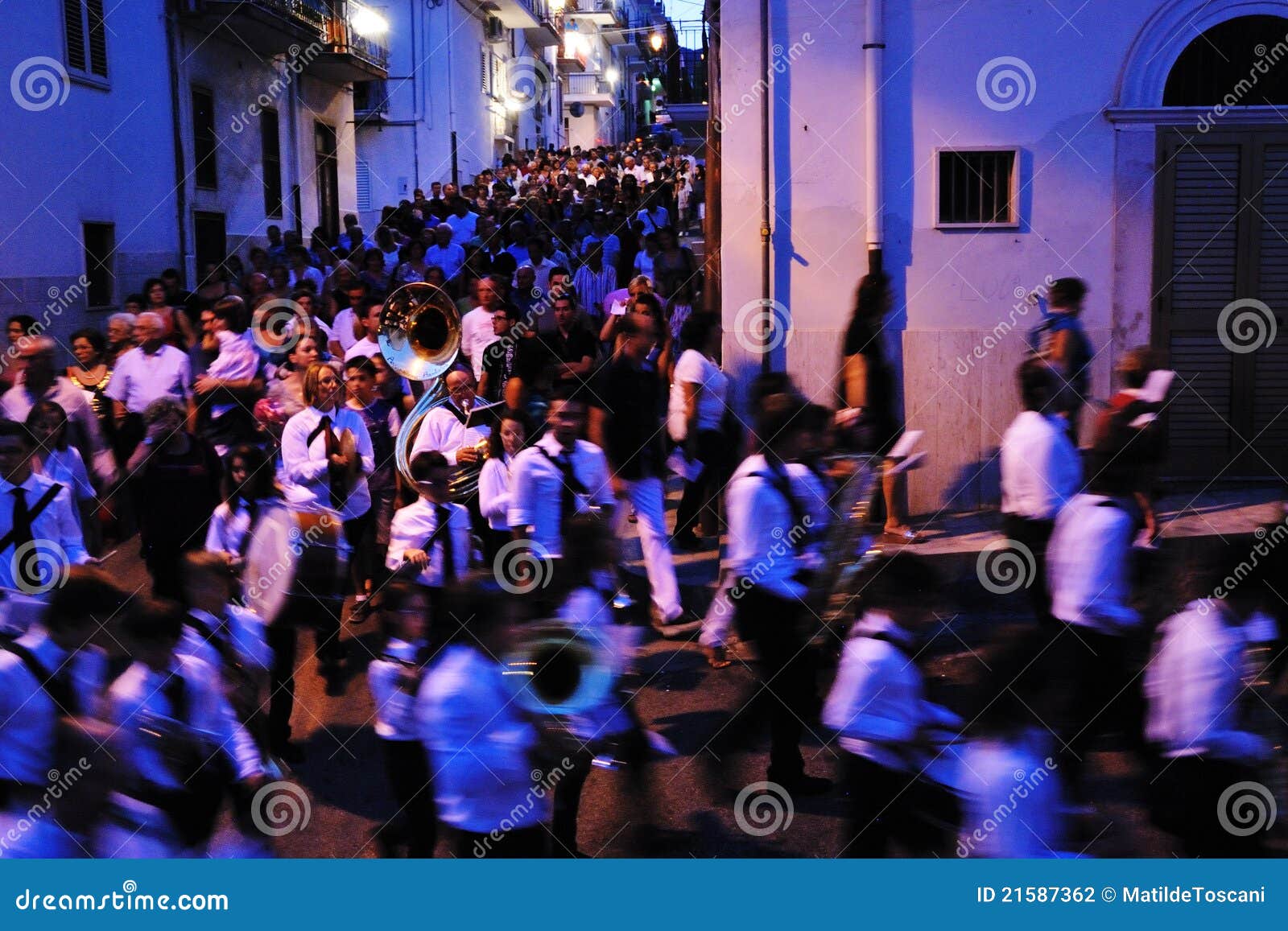 Religious Festival editorial photography. Image of procession - 21587362