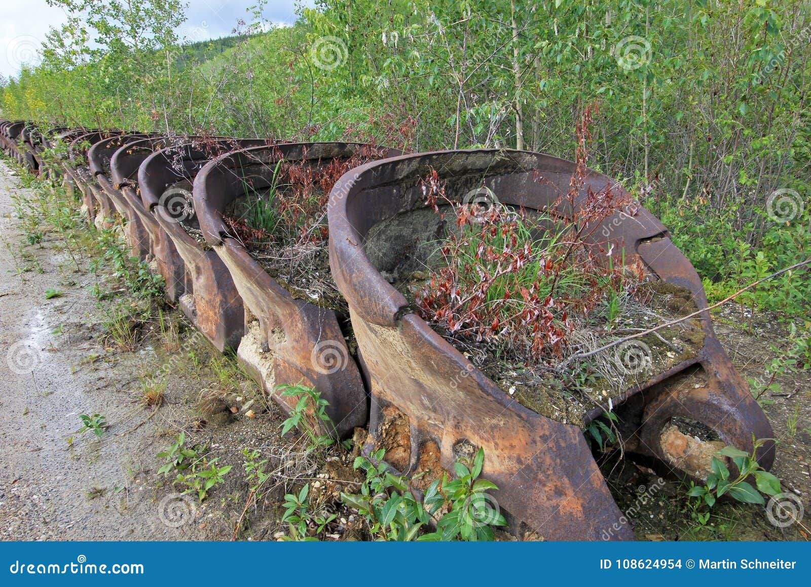 gold mine dredge skeleton creek gold mine dredge skeleton creek
