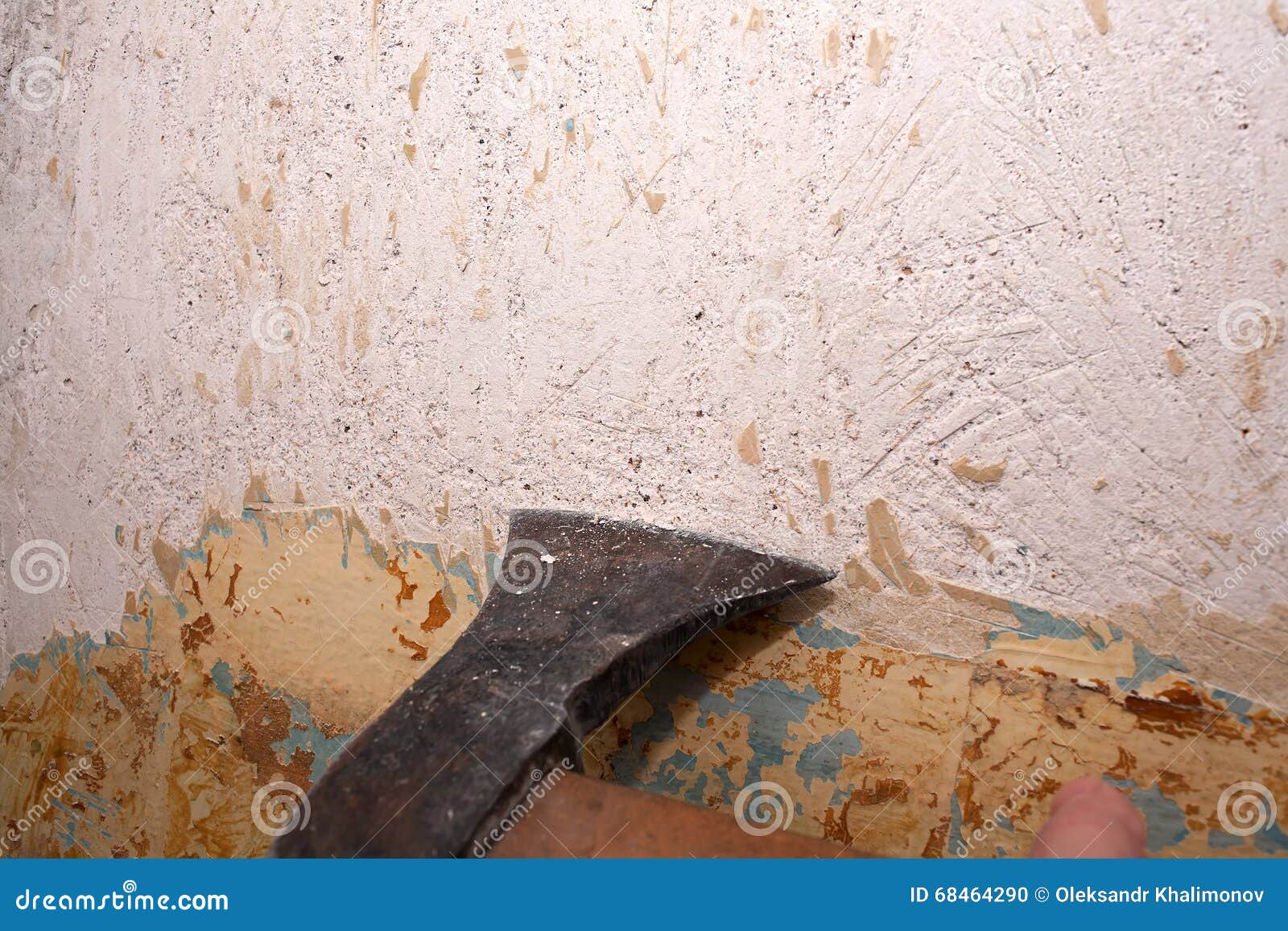 Removing The Old Paint From The Wall Stock Photo Image Of Removal