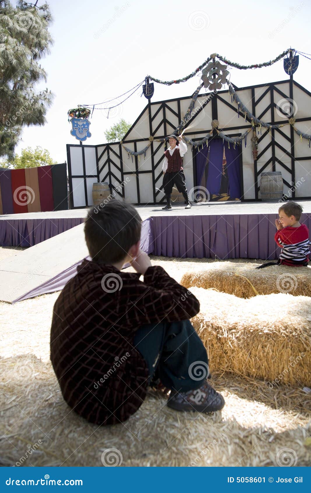 Renaissance Pleasure Faire Whip Master 3 Editorial Photo Image of pleasure, performance 5058601