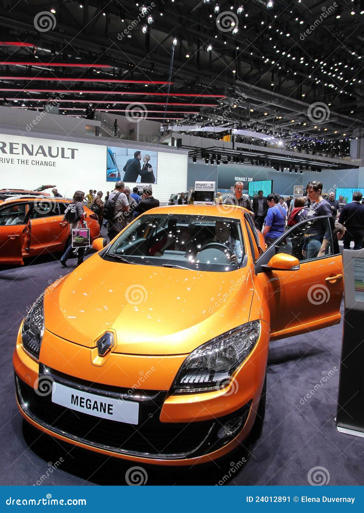 GENF - 16. MÄRZ: Renault Megane auf Bildschirmanzeige an der 82. internationalen Autoausstellung Palexpo - Genf am 16. März; 2012 in Genf, die Schweiz.
