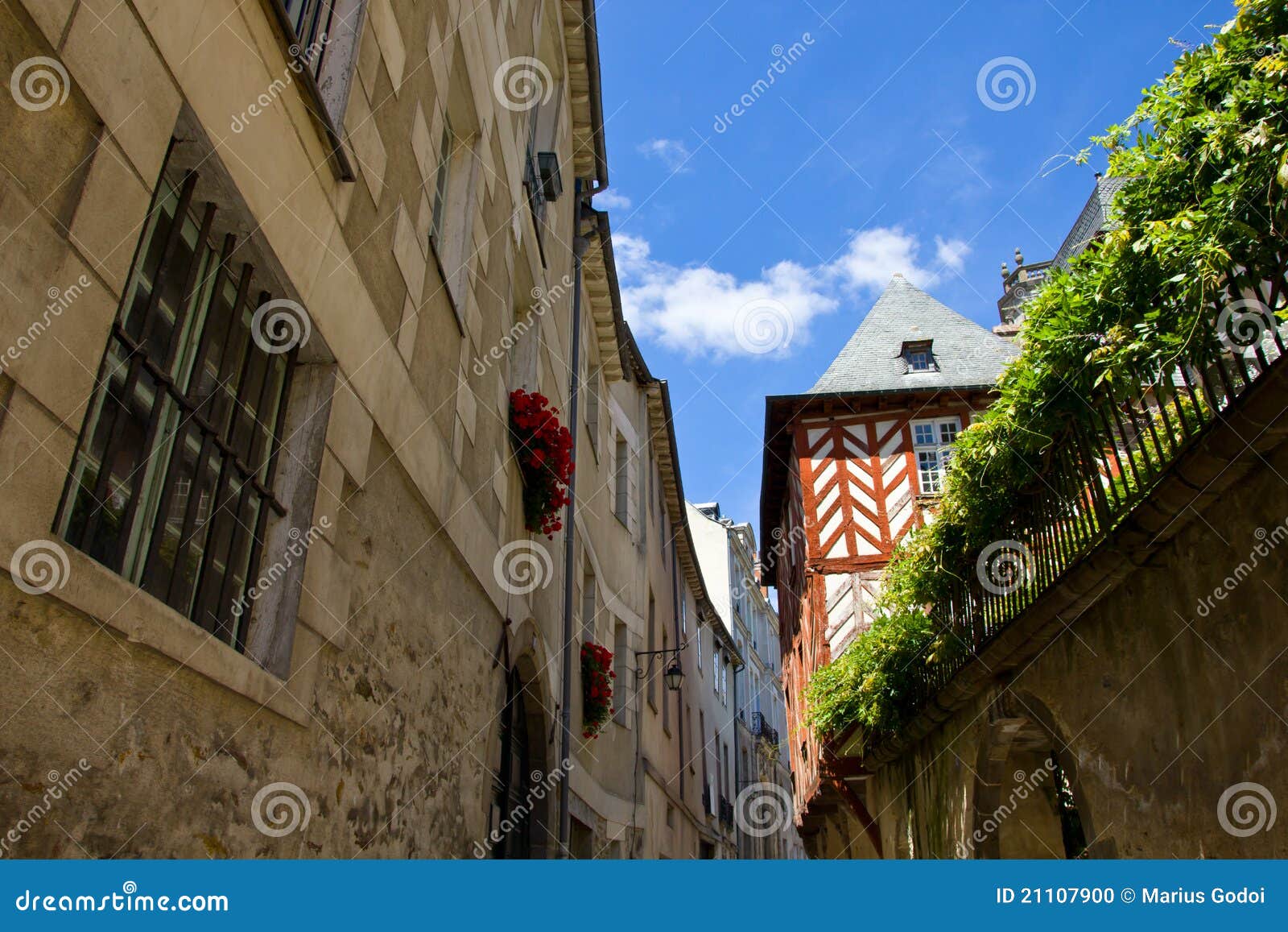 Rennes historic zone stock photo. Image of france, stone 21107900