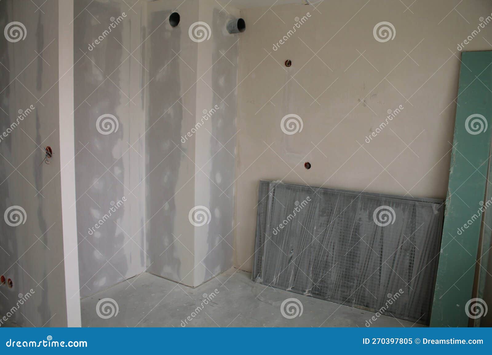 Repair of apartments stock image. Image of plaster, ceiling 270397805