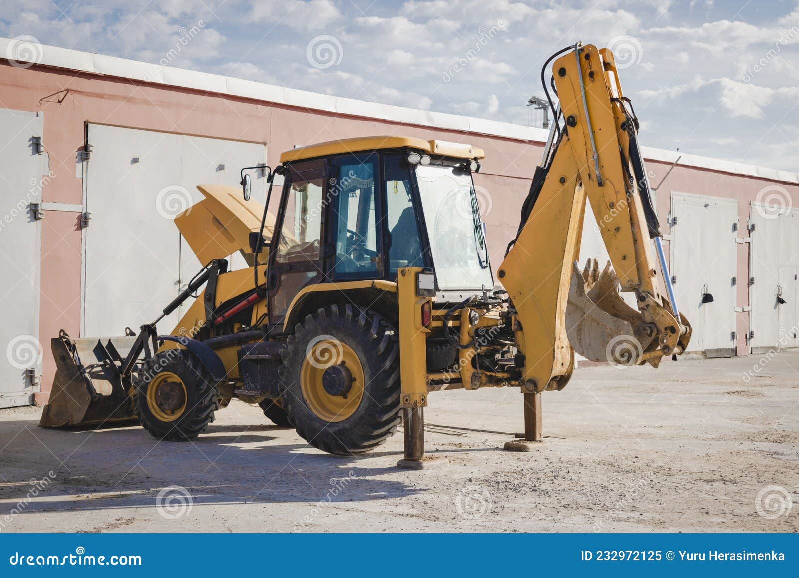 Repair of a Broken Excavator. Excavator without a Wheel Stock Image