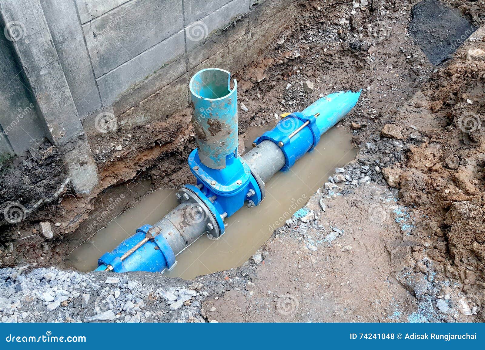 Repair the Broken Pipe with Replace New Stock Photo - Image of