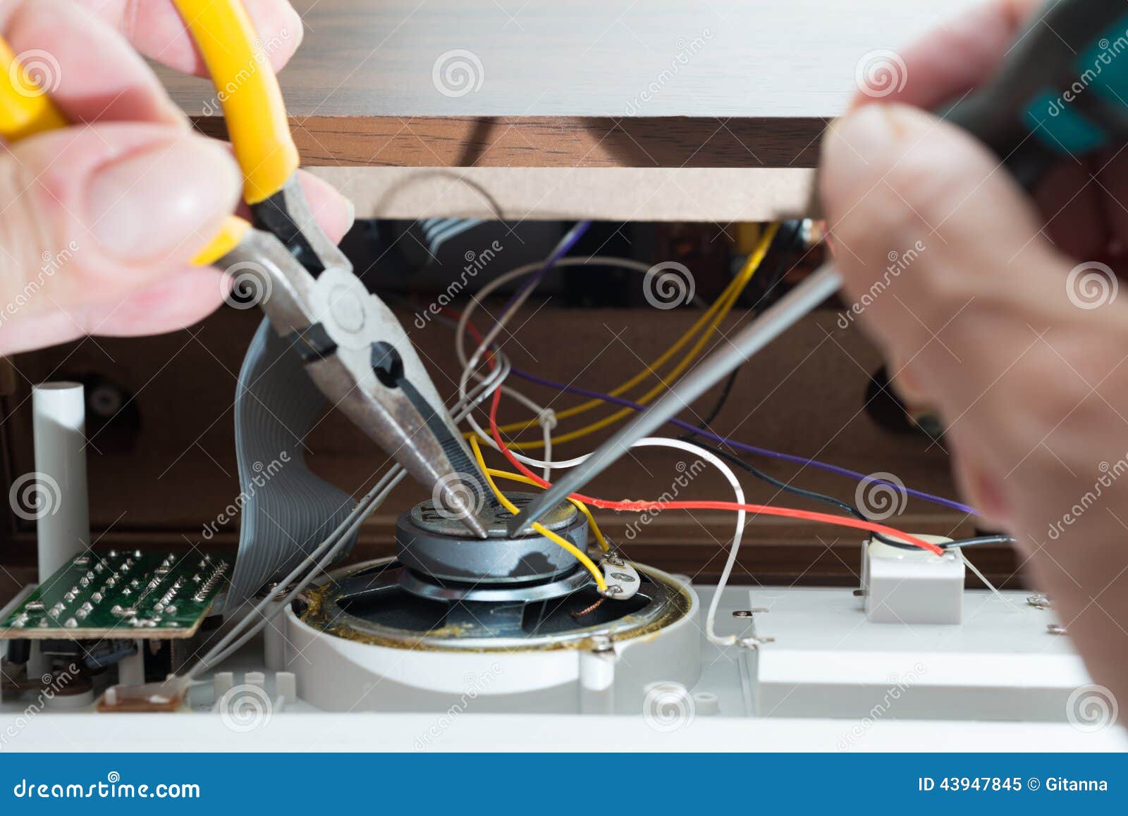 Repairing clock radio stock image. Image of display, electrical 43947845
