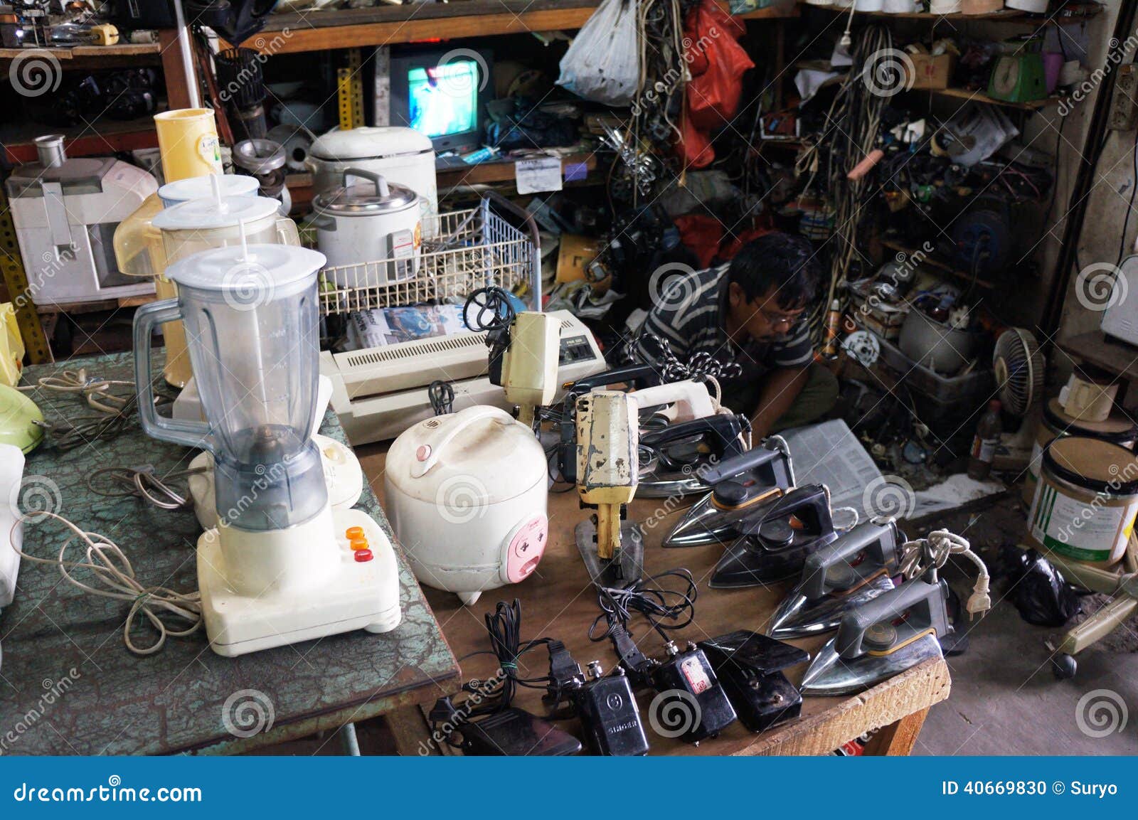 Repairing the used goods editorial image. Image of central 40669830