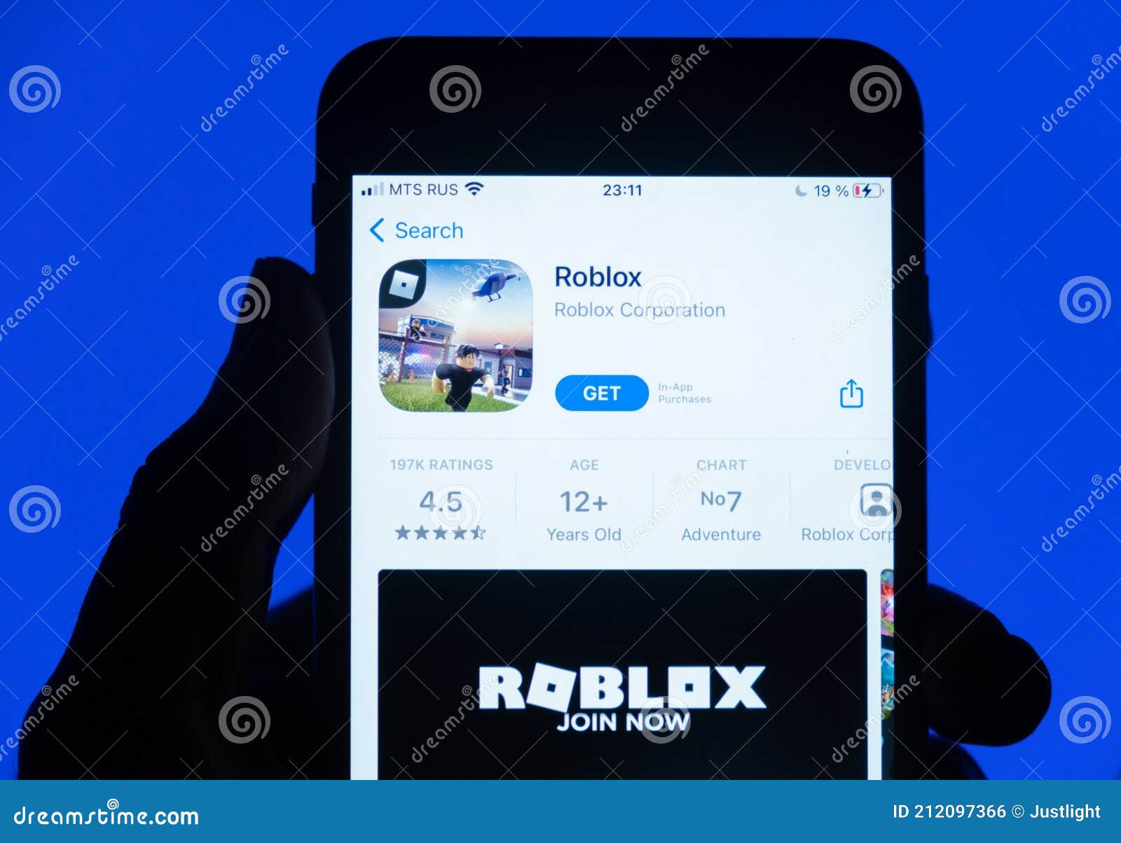 Repositório De Aplicativos Roblox. Fechar Smartphone Com Aplicativo Roblox.  Moscou 2 De Março De 2021 Foto Editorial - Imagem de jogo, telefone:  212097366