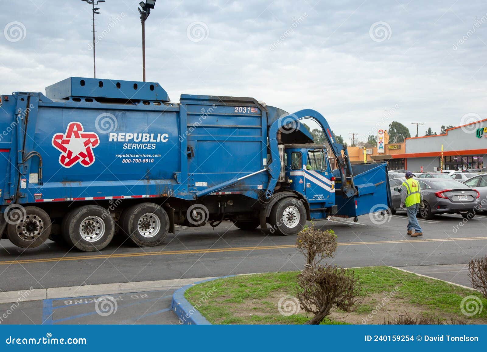 Republic Services Garbage Truck Editorial Stock Image Image of garbage, container 240159254