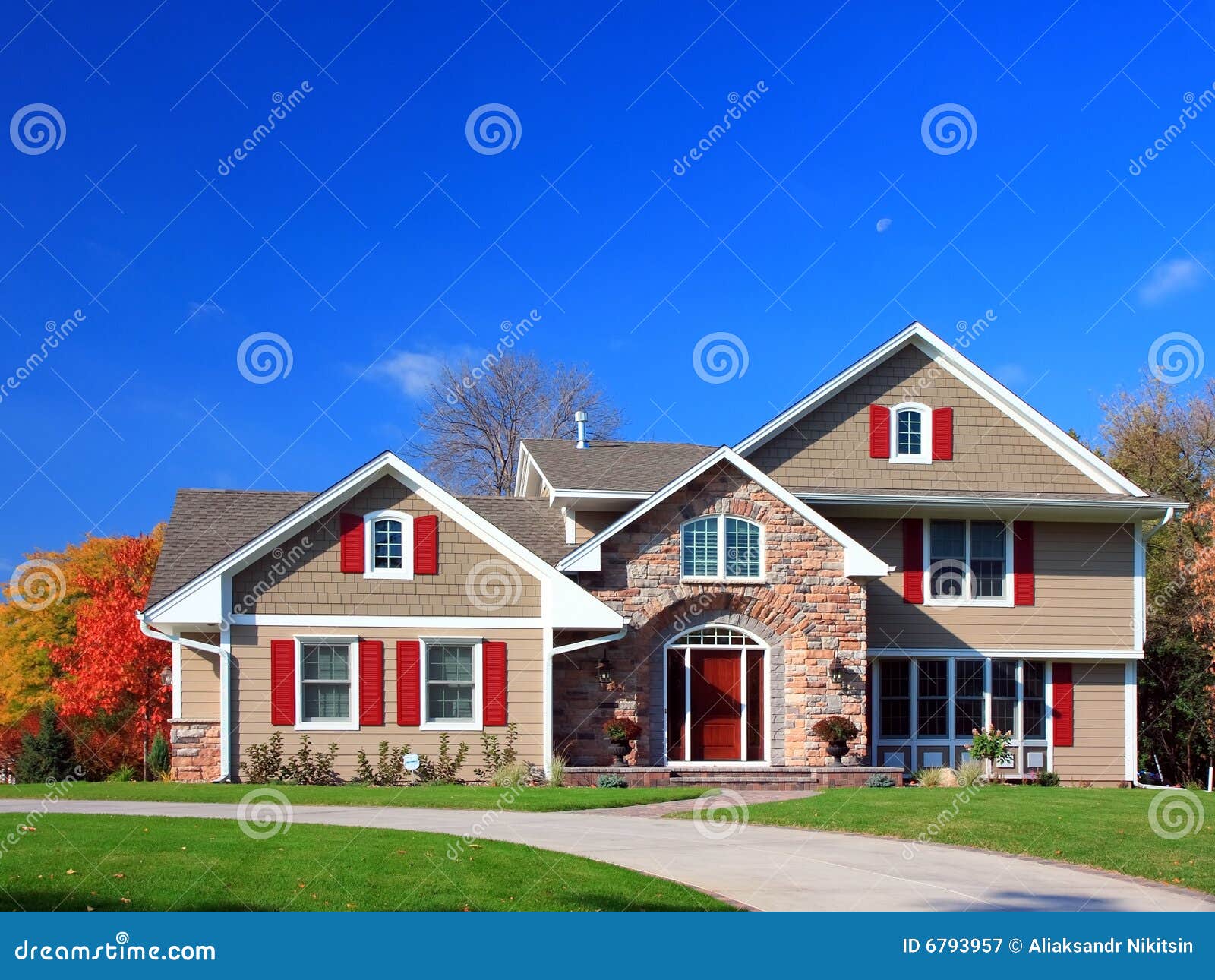 Residential house stock image. Image of home, pole, housing - 6793957