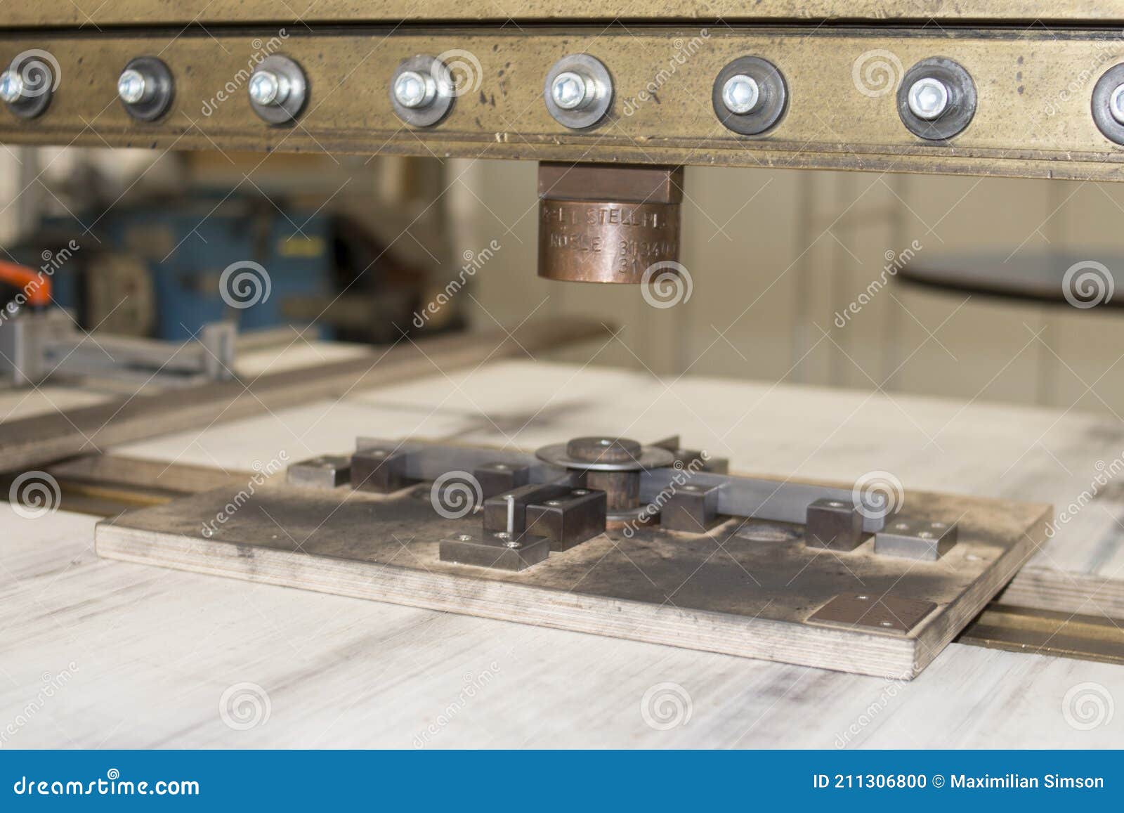 resistance welding for steel metal electrode anode cathode from copper to merge and fuse single parts construction welding work