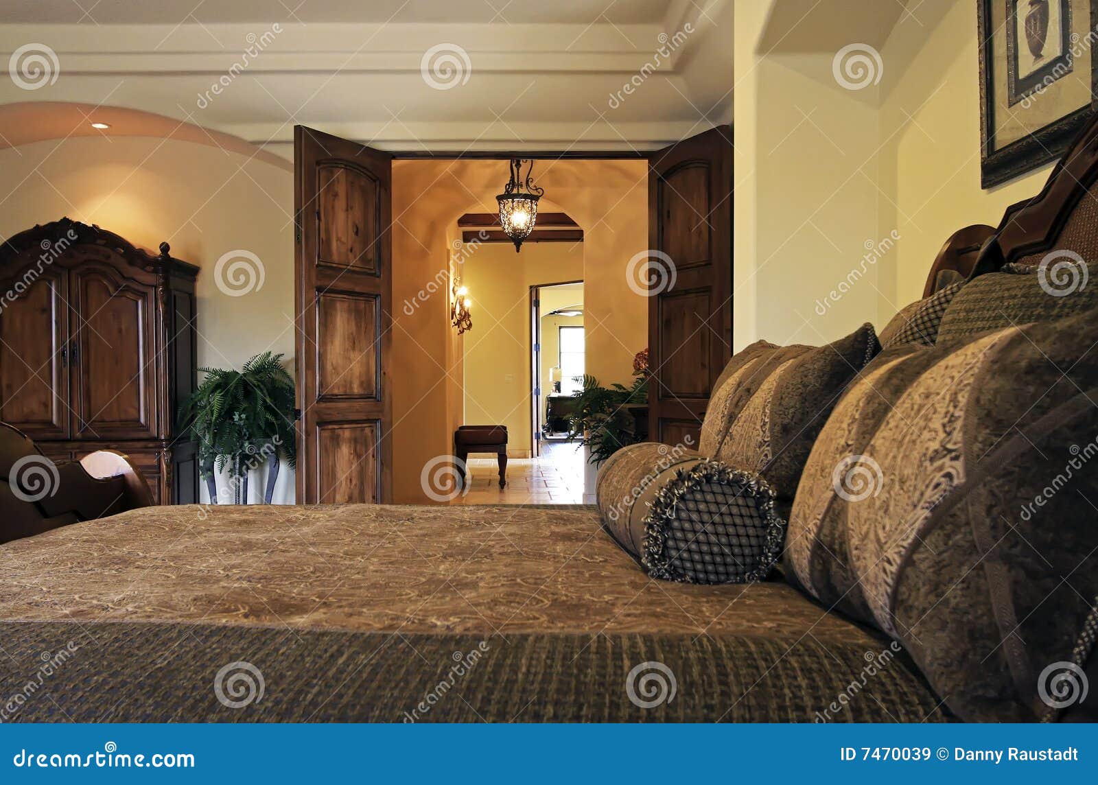 Resort Mansion Bedroom Suite Bed Stock Image Image of fireplace