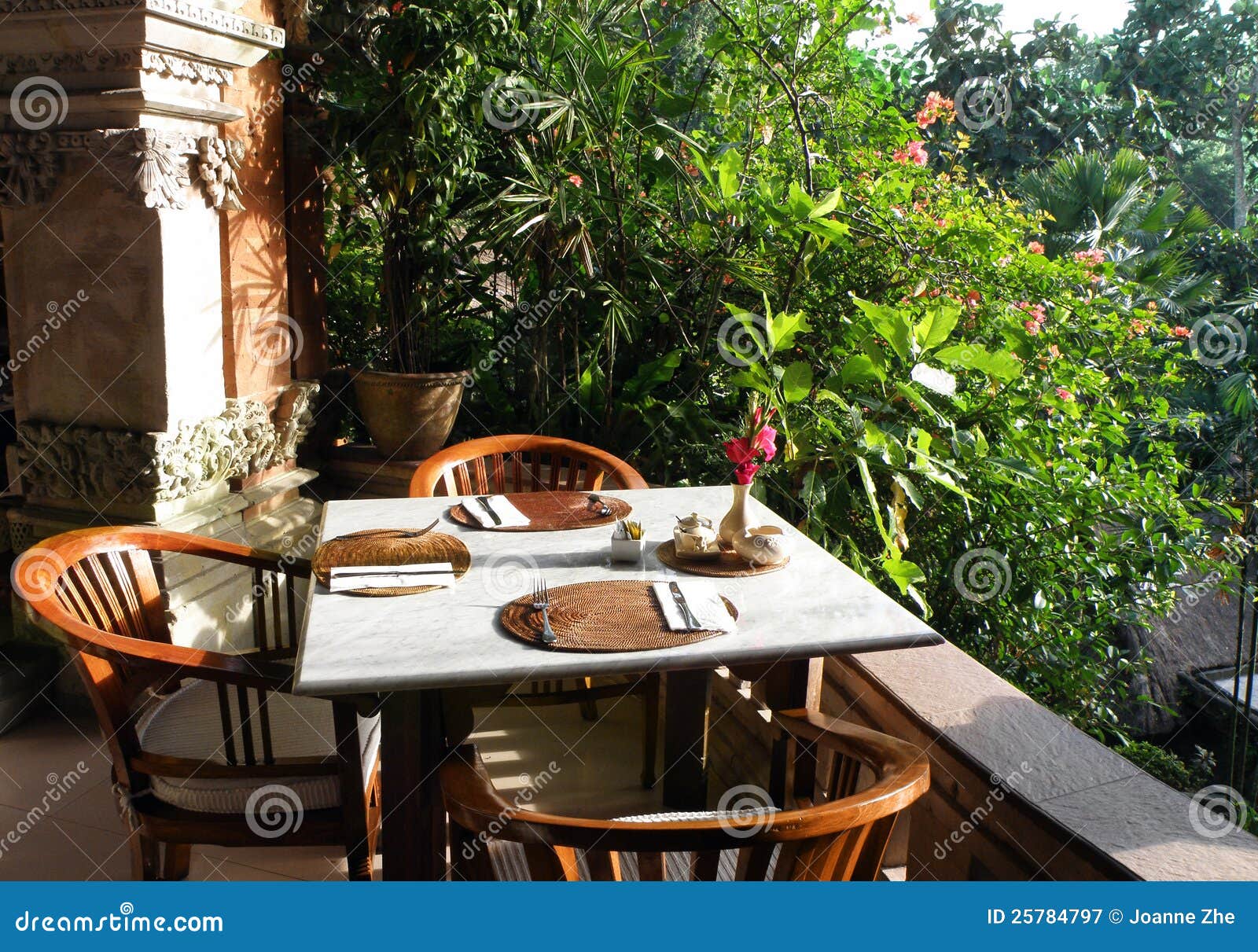 resort outdoor garden dining area