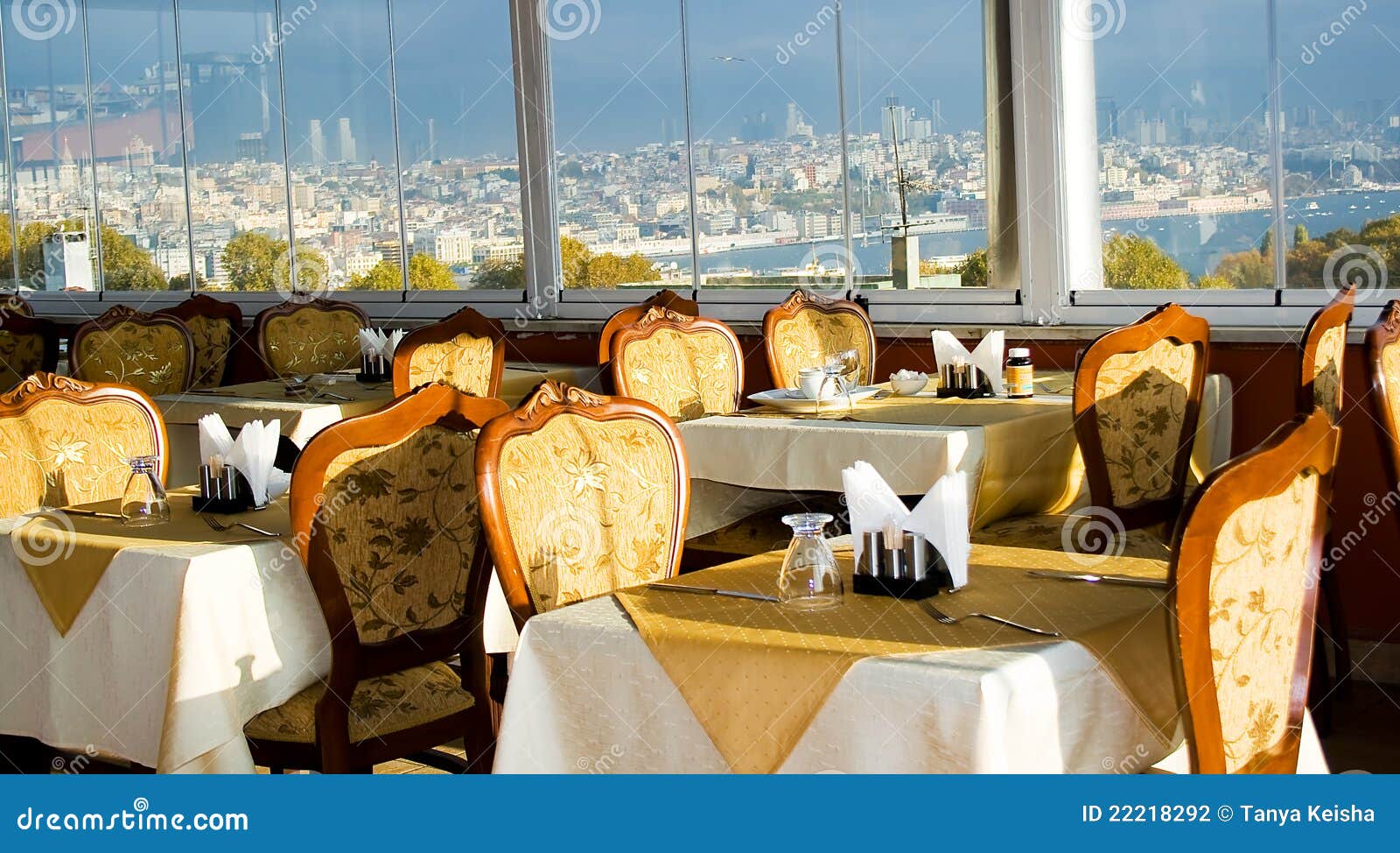 restaurant with views of istanbul