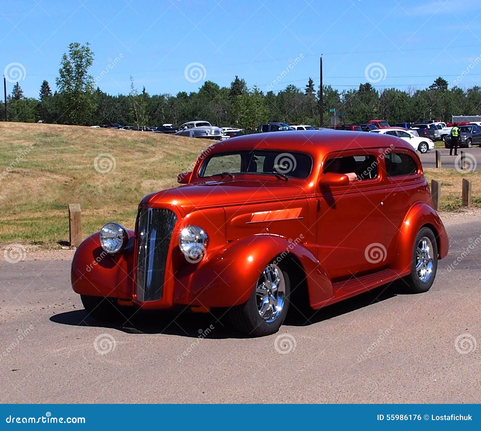 Restored Classic Burnt Orange Coupe Editorial Photo - Image of wheels