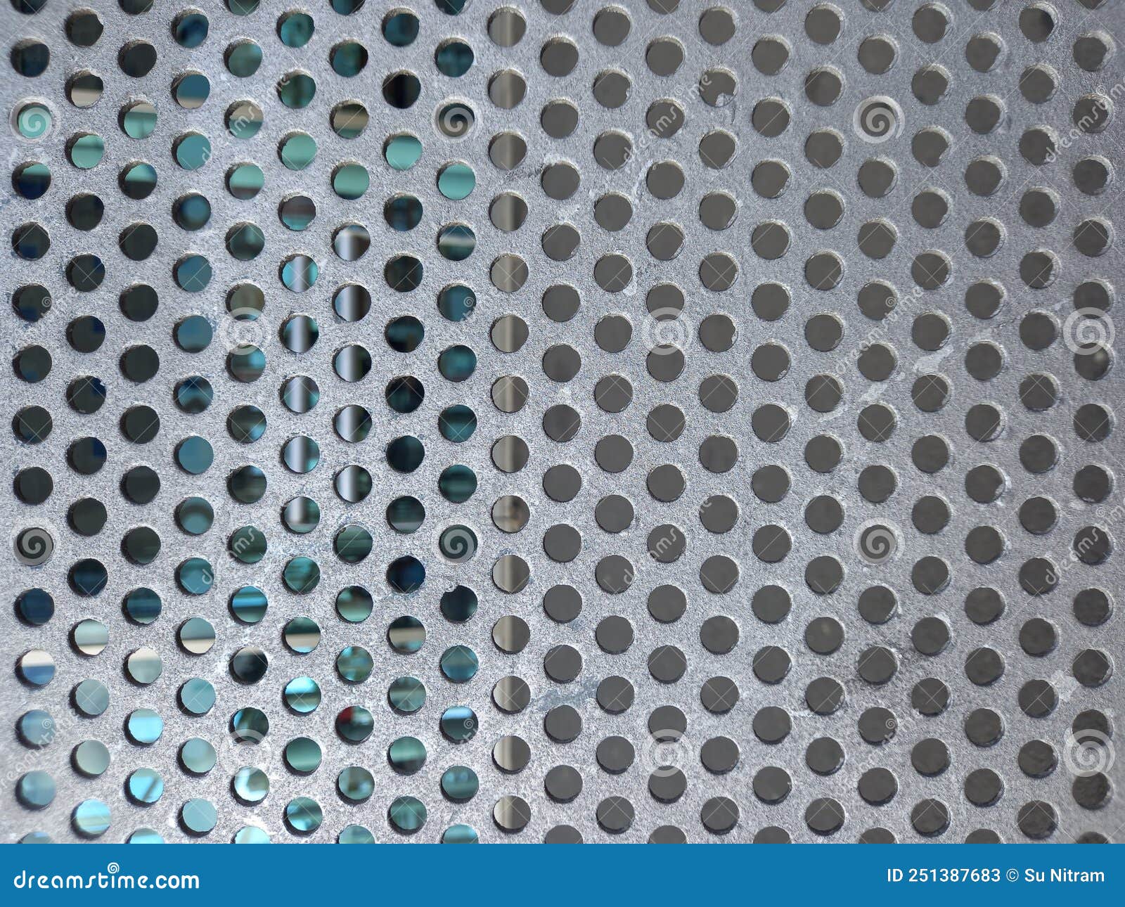 288 / 5.000resultados de traducciÃÂ³nmetal panel background with holes. perforated aluminum sheet metal. full frame perforated