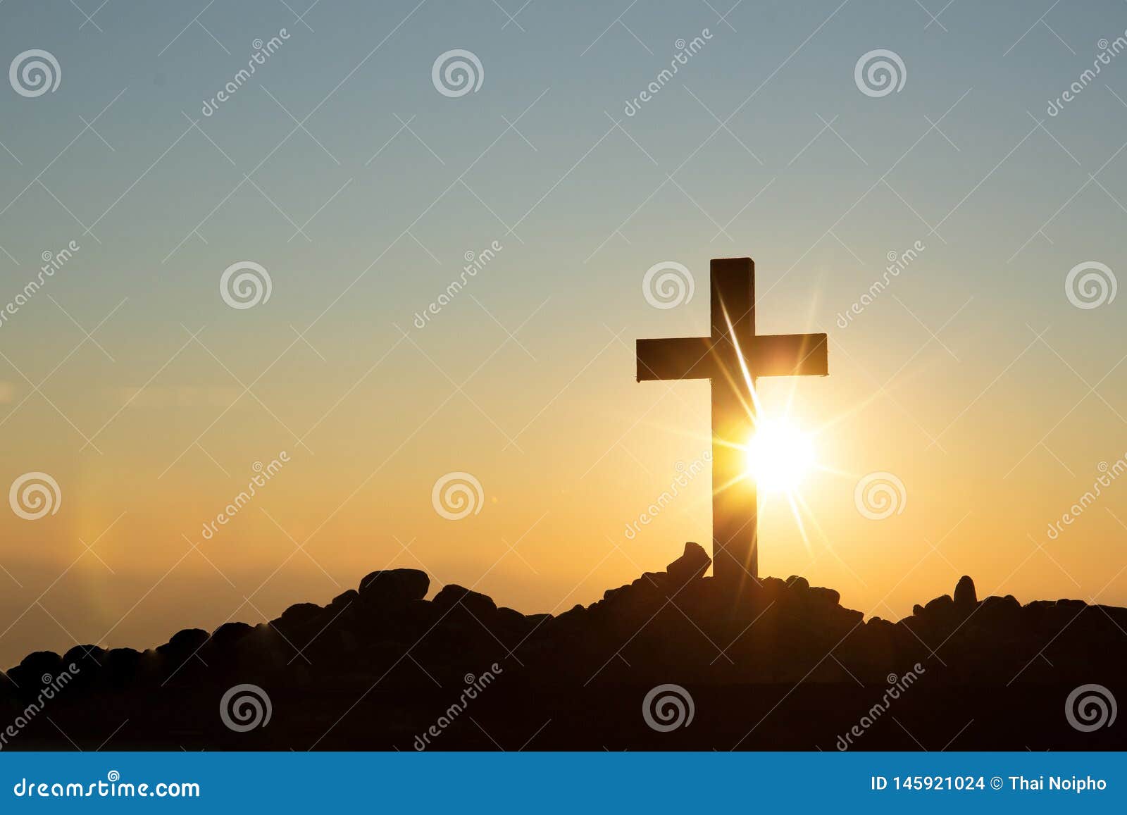Resurrection Concept:Crucifixion of Jesus Christ Cross at Sunset ...