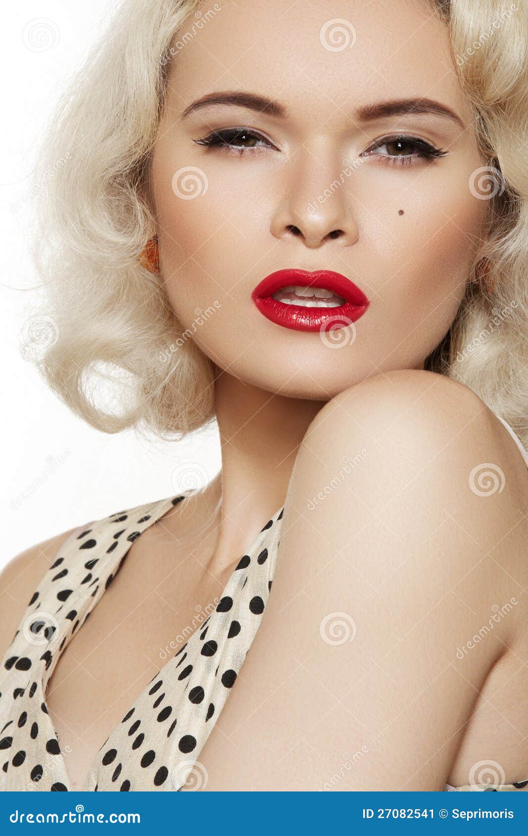 Retro 50s Fashion Pin Up Model Lips Make Up Stock Image Image Of Elegant Care 27082541