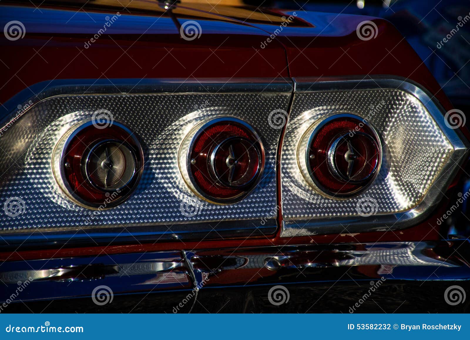 Retro- Auto-Bremslichter Oder Rücklichter Stockfoto - Bild von schein,  anschlagpuffer: 53582232