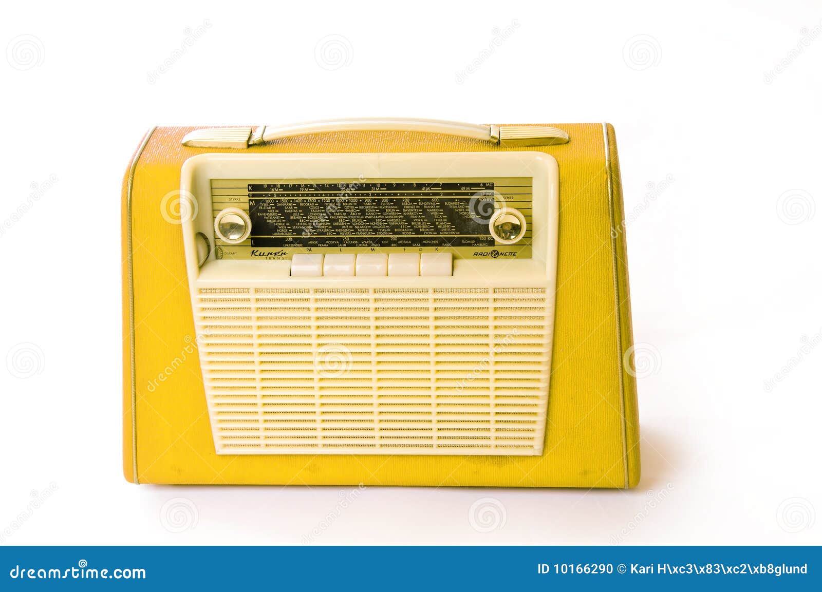 krænkelse syreindhold ild Retro portable radio stock photo. Image of background - 10166290