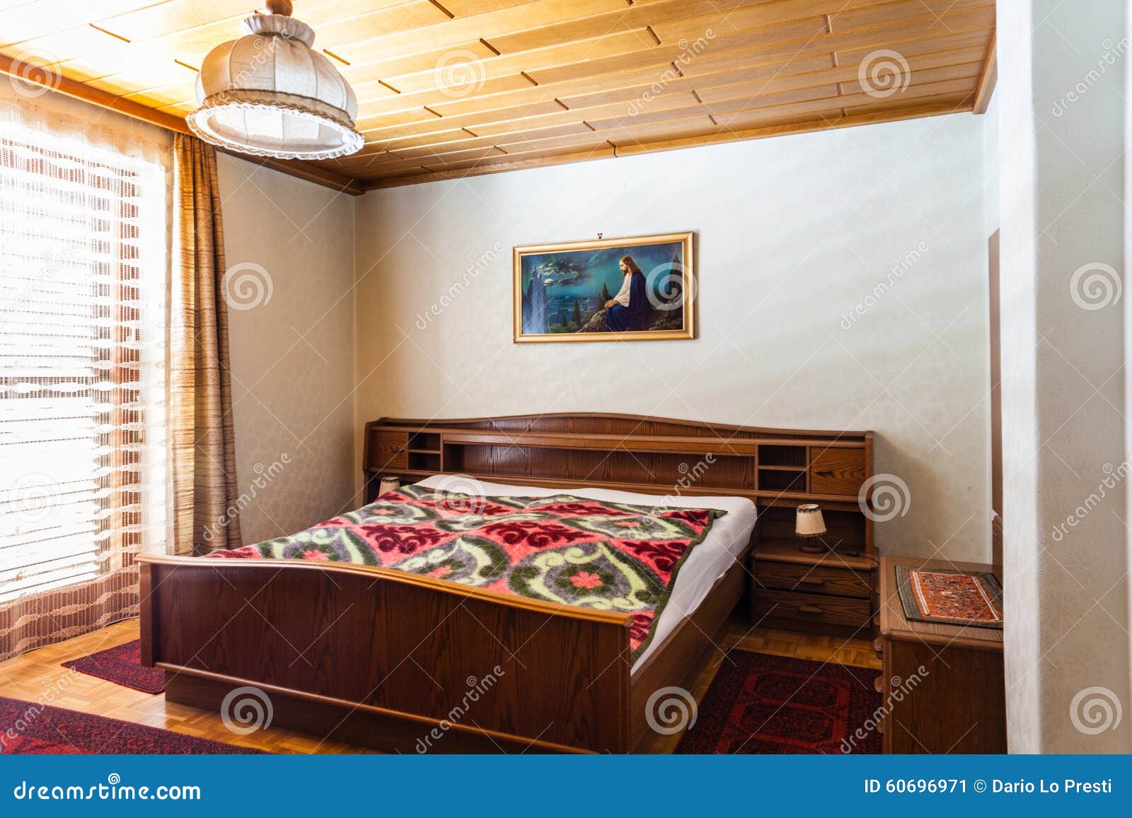 Retro slaapkamer in de ochtend stock foto afbeelding: 60696971